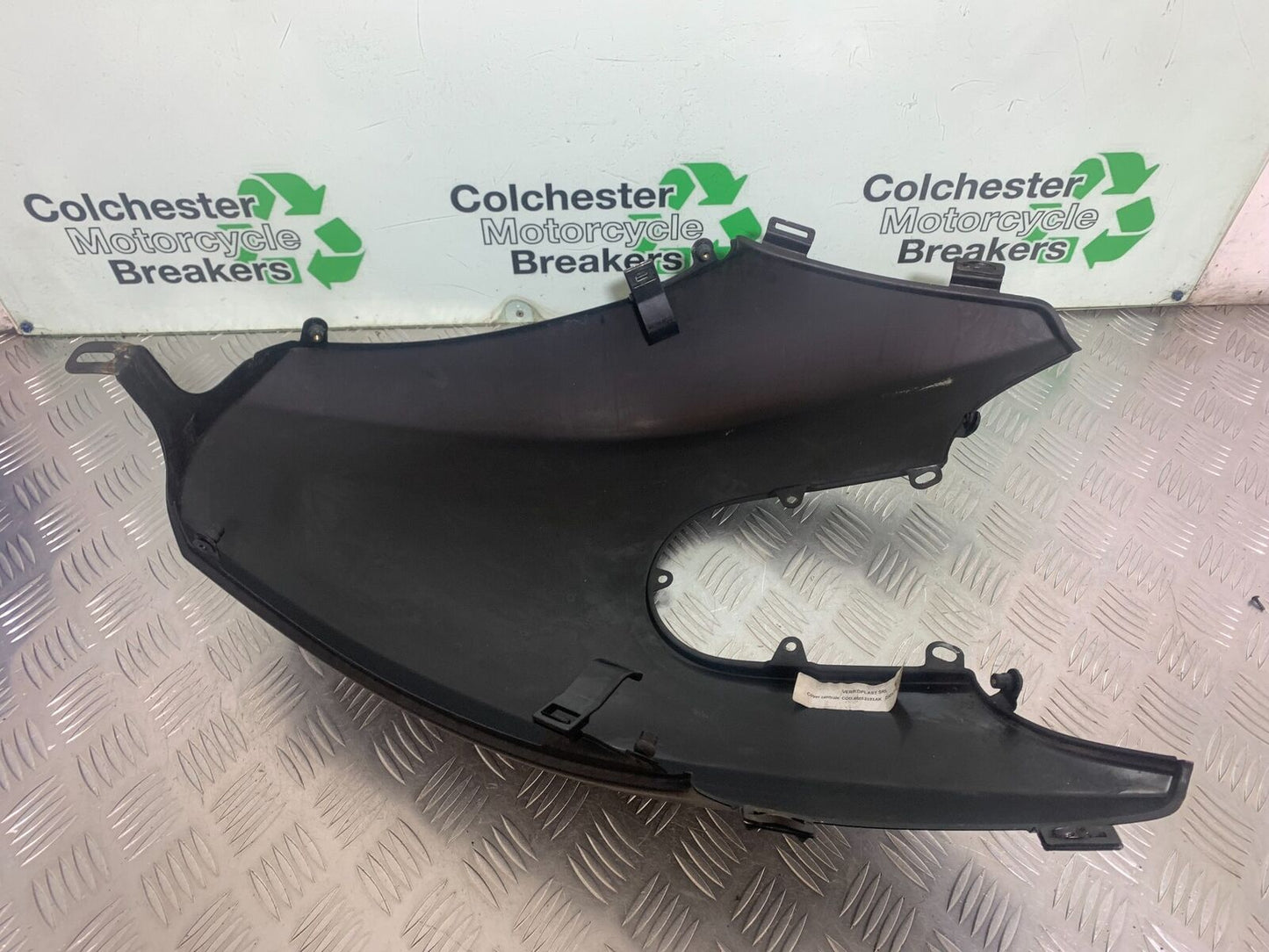 DUCATI DIAVEL 1200 PETROL TANK COVER YEAR 2014-17 (CMB1054)