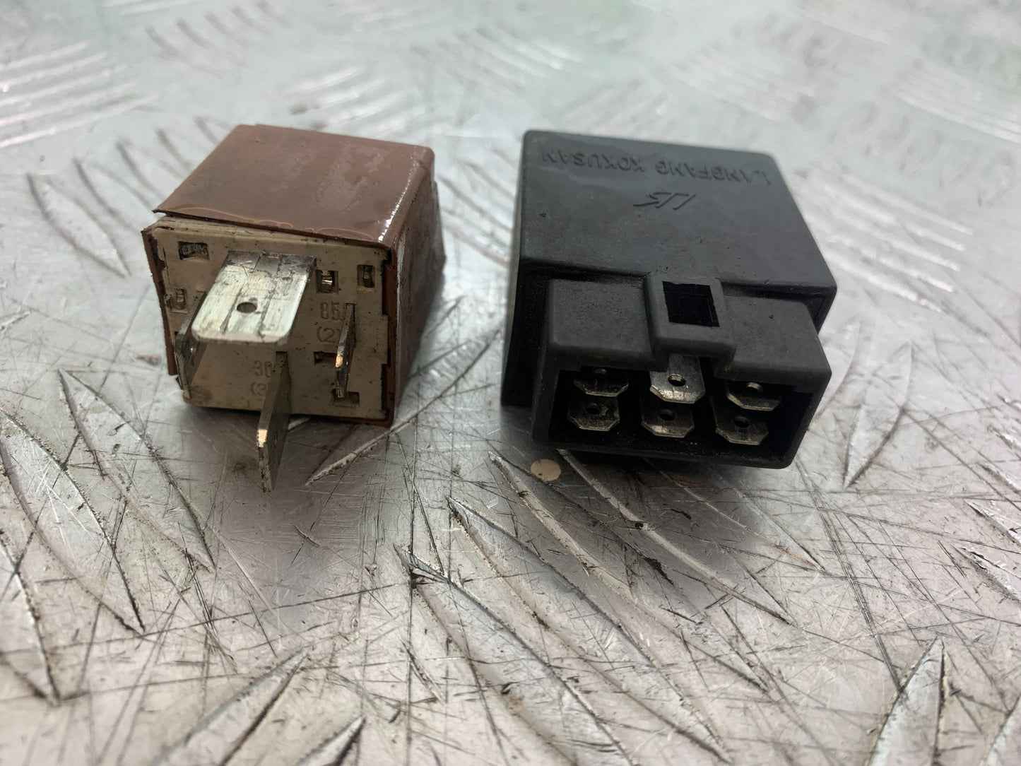PIAGGIO VESPA LX50 LX S 50 RELAYS YEAR 2007-2016 (CMB1290)