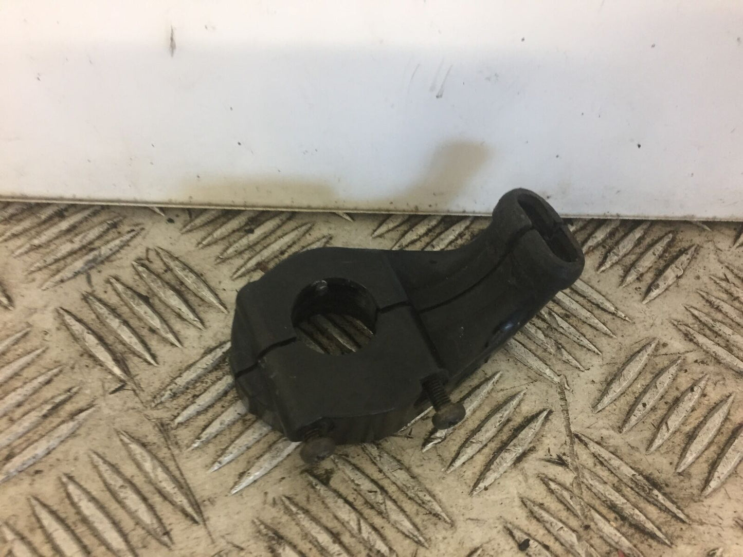 KAWASAKI ZX6R ZX6 J THROTTLE HOUSING YEAR 2000
