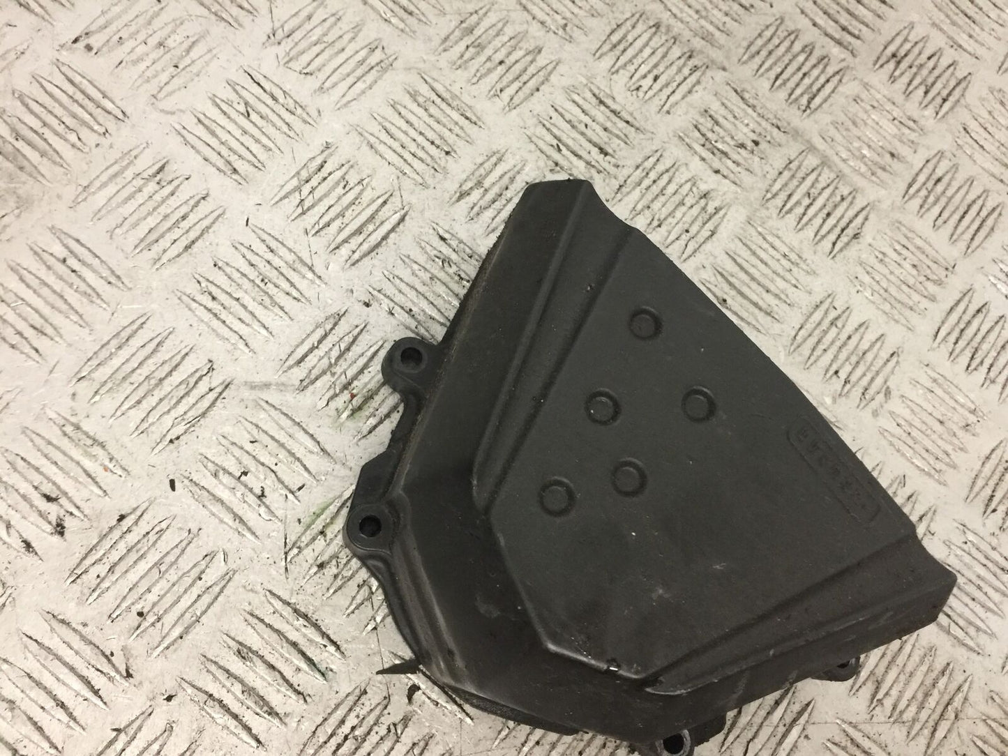 KAWASAKI Z800 Z 800 SPROCKET COVER YEAR 2015 (STOCK 874)