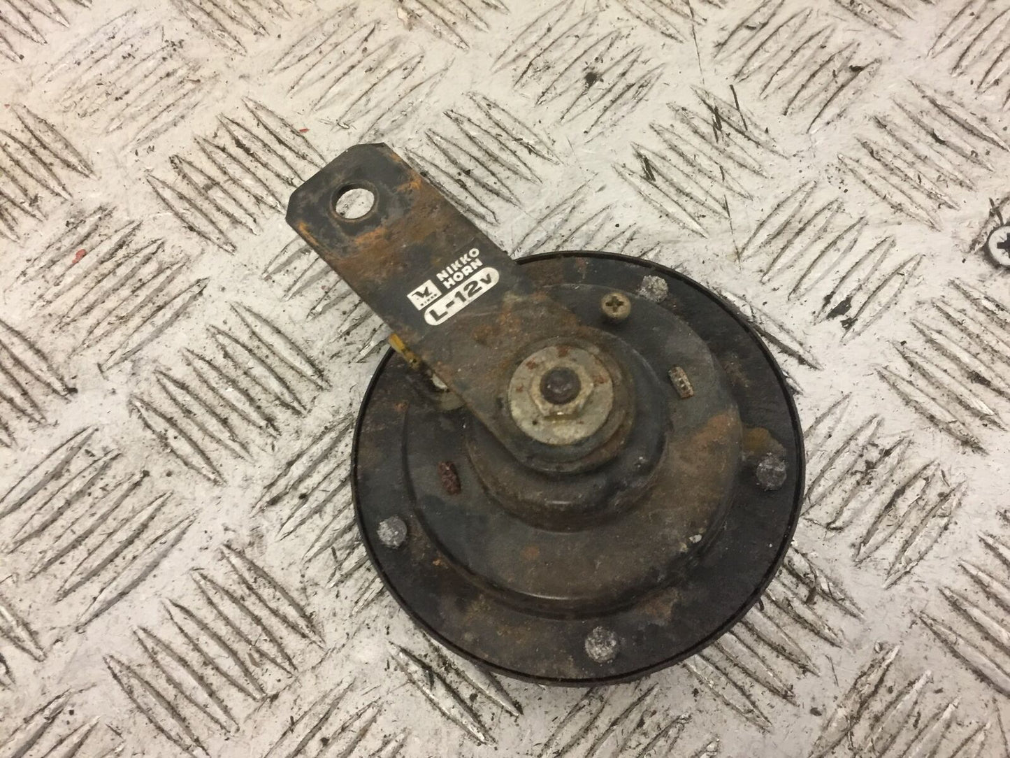 TRIUMPH 595 DAYTONA HORN YEAR 1997-1998 (STOCK 691)