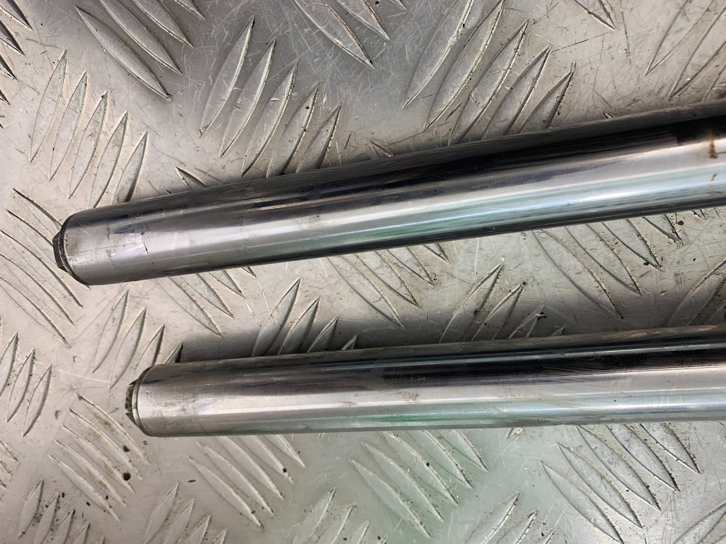 HONDA CG125 CG 125 FORKS YEAR 1998-2000 (CMB1282)