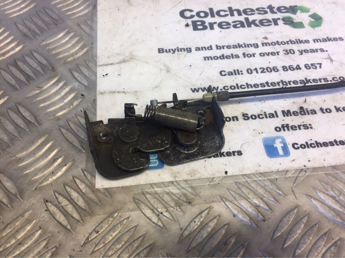 HONDA CB400 CB 400 SUPERFOUR SEAT CATCH YEAR 1992 -1998