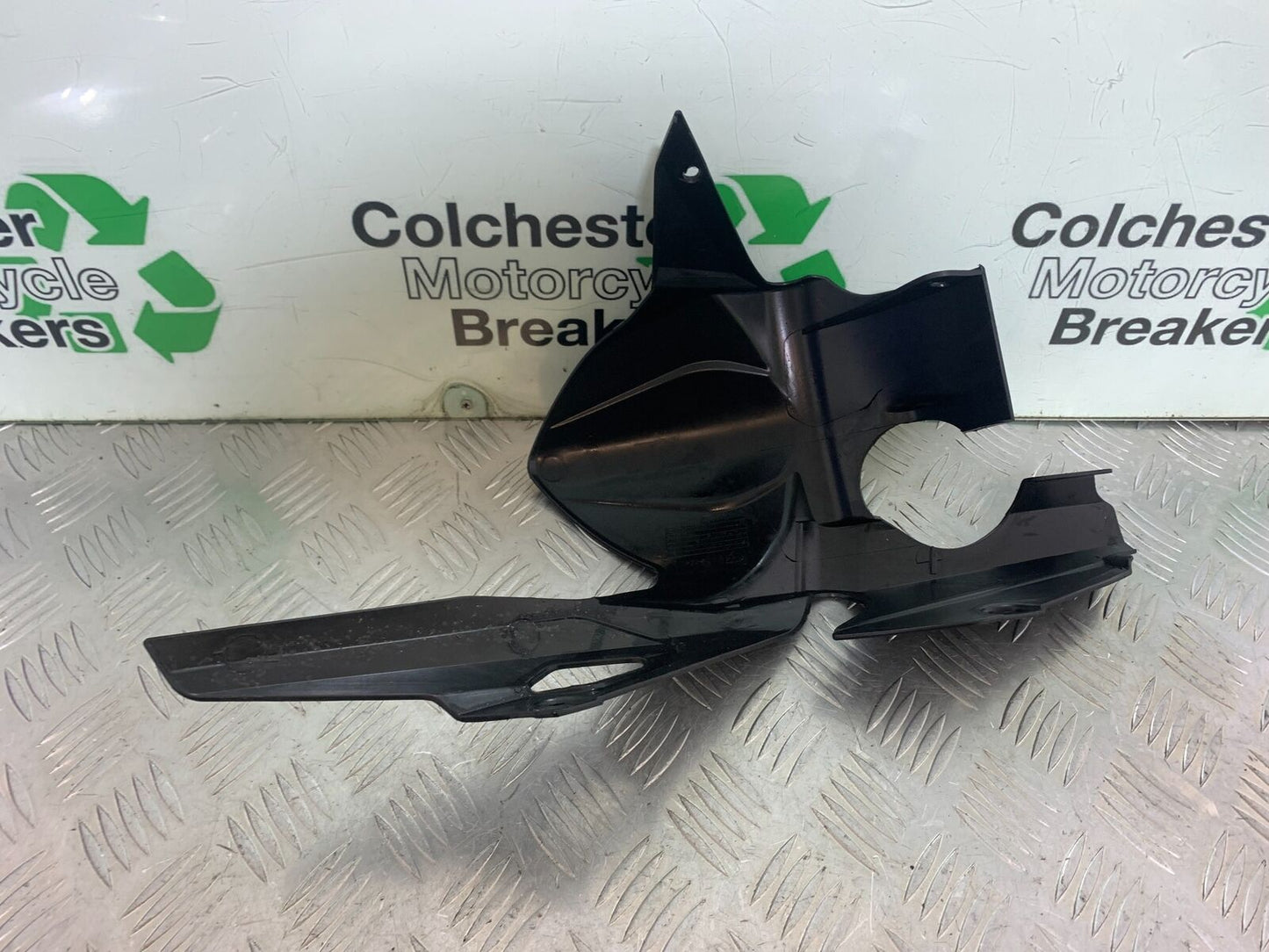BENELLI TORNADO TNT 125 HUGGER YEAR 2024 (CMB1090)