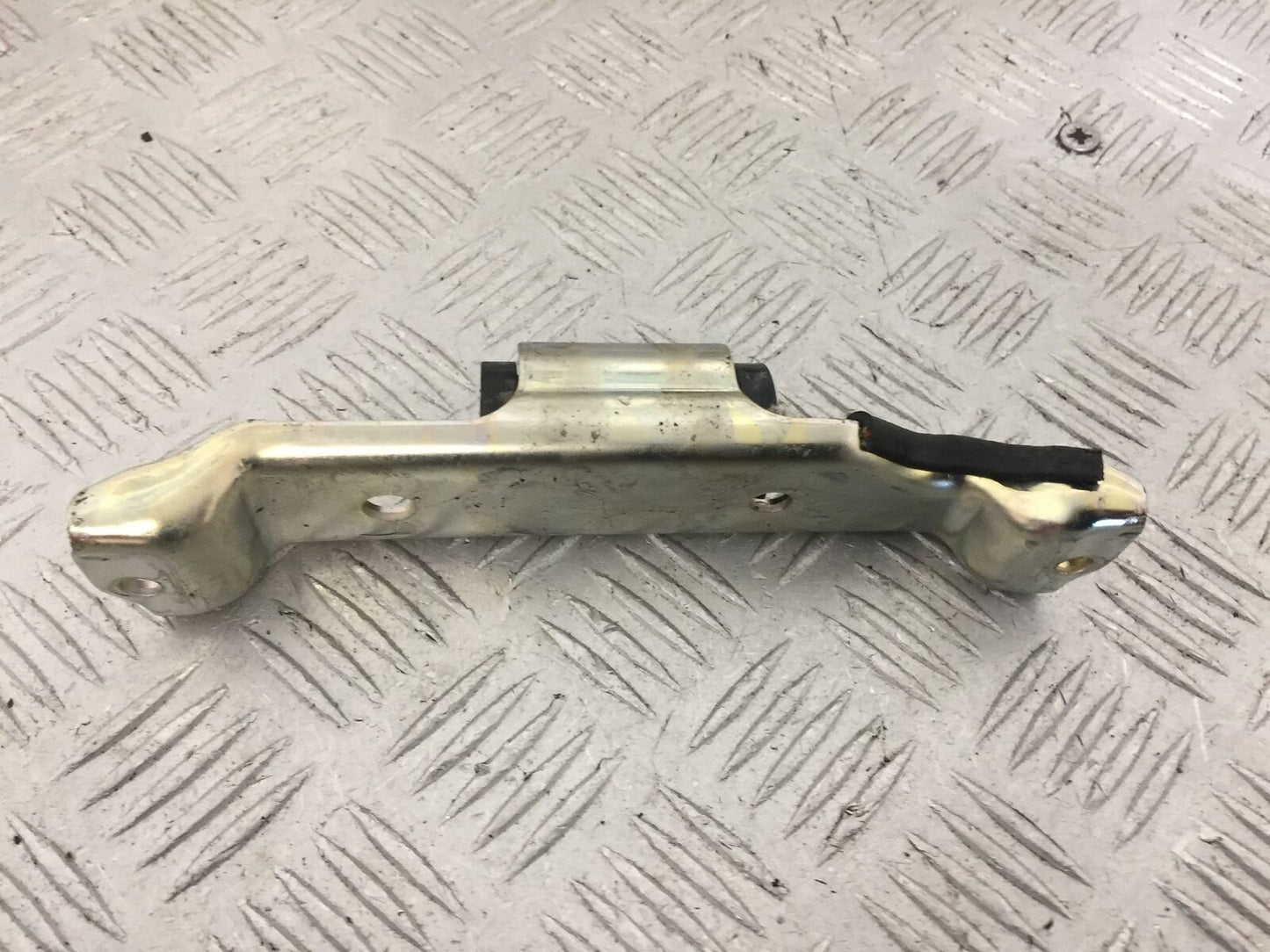 KAWASAKI NINJA 1000 SX Z1000SX TANK BRACKET YEAR 2019 (STOCK 830)