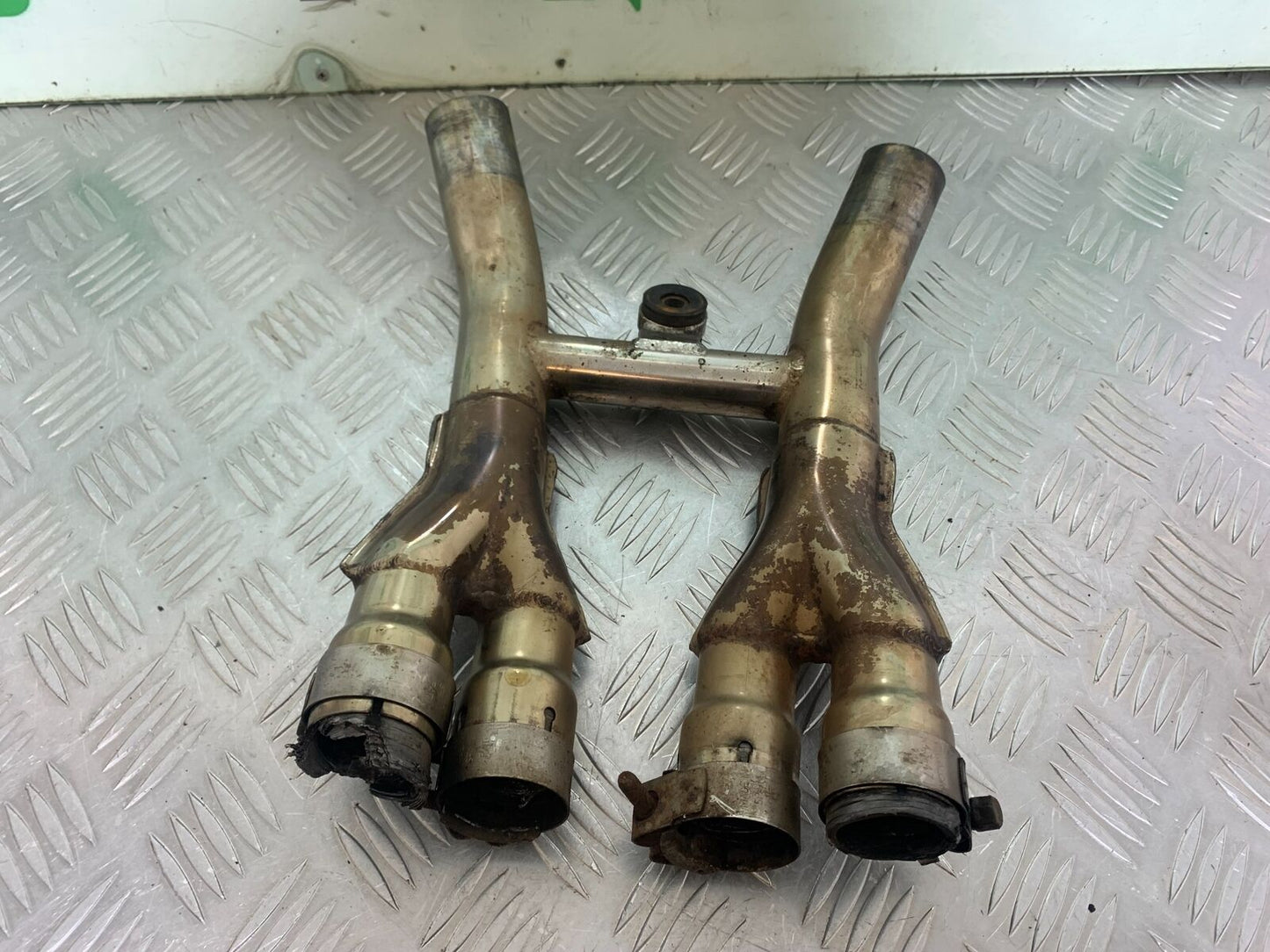YAMAHA XJR1300 XJR 1300 EXHAUST COLLECTOR BOX YEAR 1999-2003 (CMB1055)