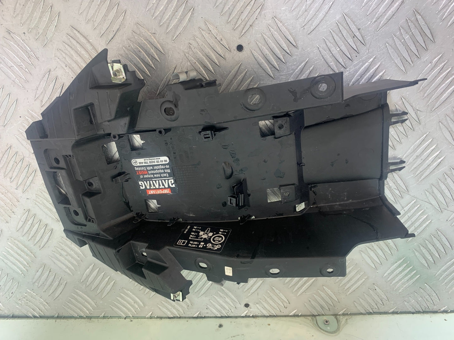 BMW M1000 R BATTERY TRAY YEAR 2023-2024 (CMB1140)