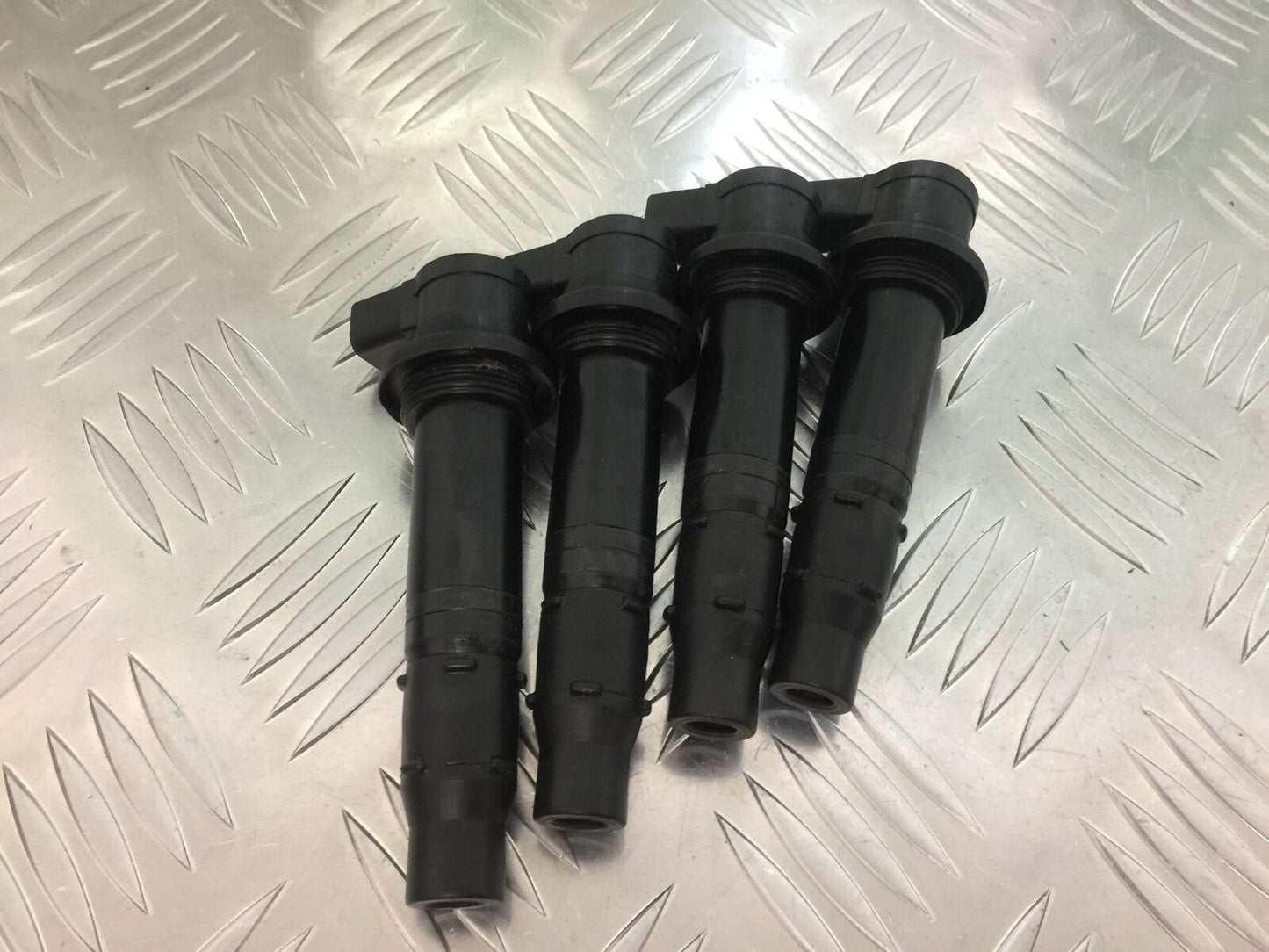 YAMAHA YZF R1 5PW COILS YEAR 2002-2003 (STOCK 929)