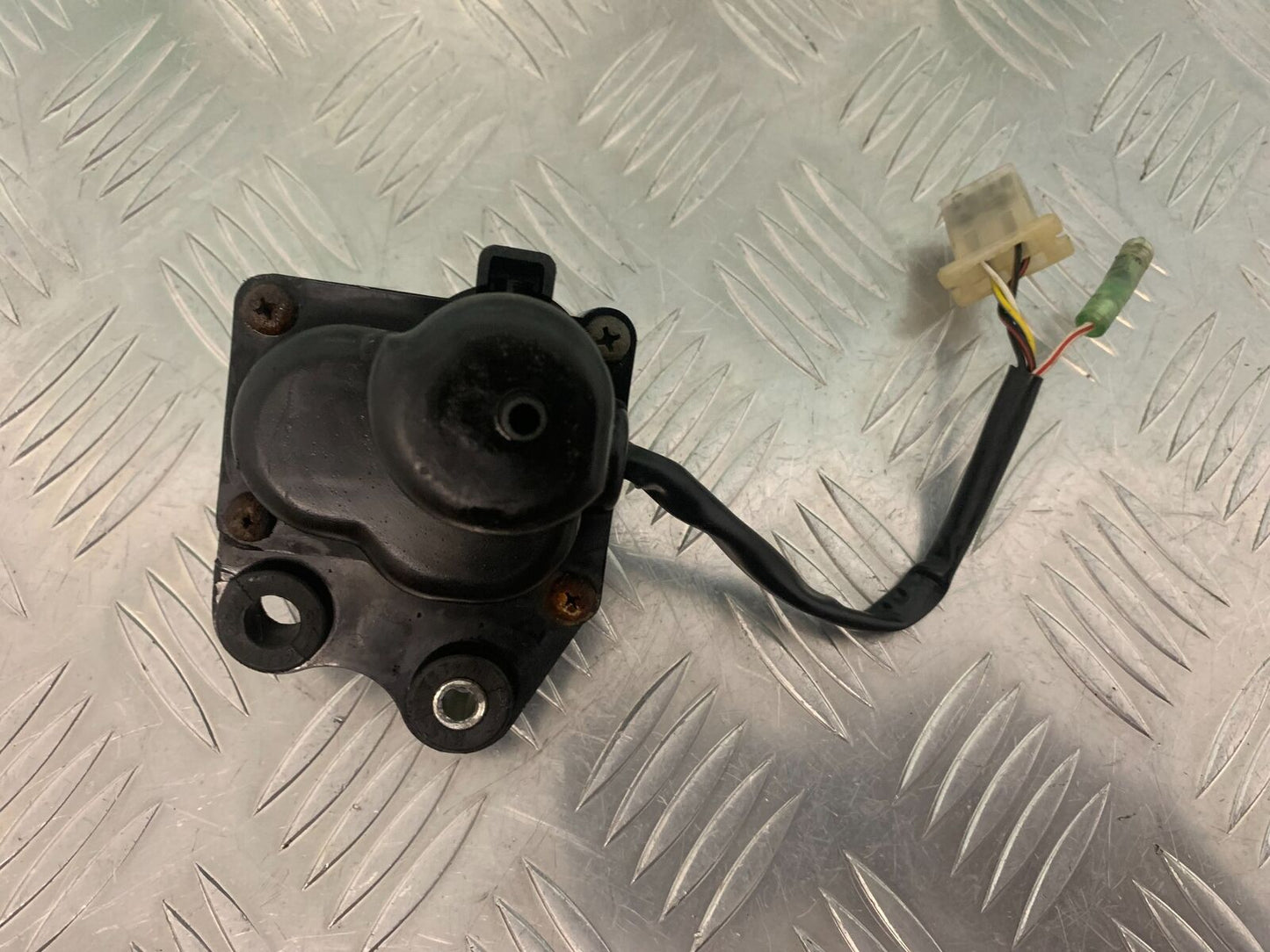 YAMAHA TDR250 TDR 250 SERVO MOTOR YEAR 1988-1992 (STOCK 976)