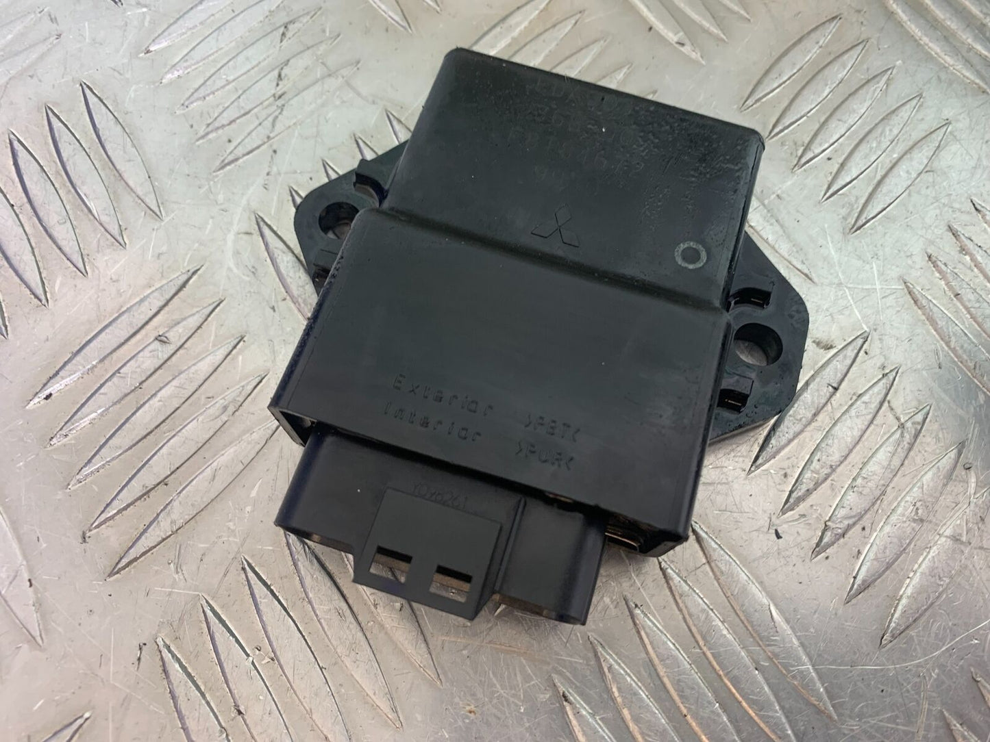 YAMAHA XJ6 XJ6-S ECU LOCKS KEY YEAR 2009-2015 (CMB1070)
