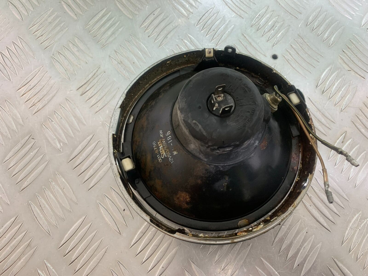 KAWASAKI ZR 750 ZEPHYR HEADLIGHT YEAR 1991-95 (CMB1008)