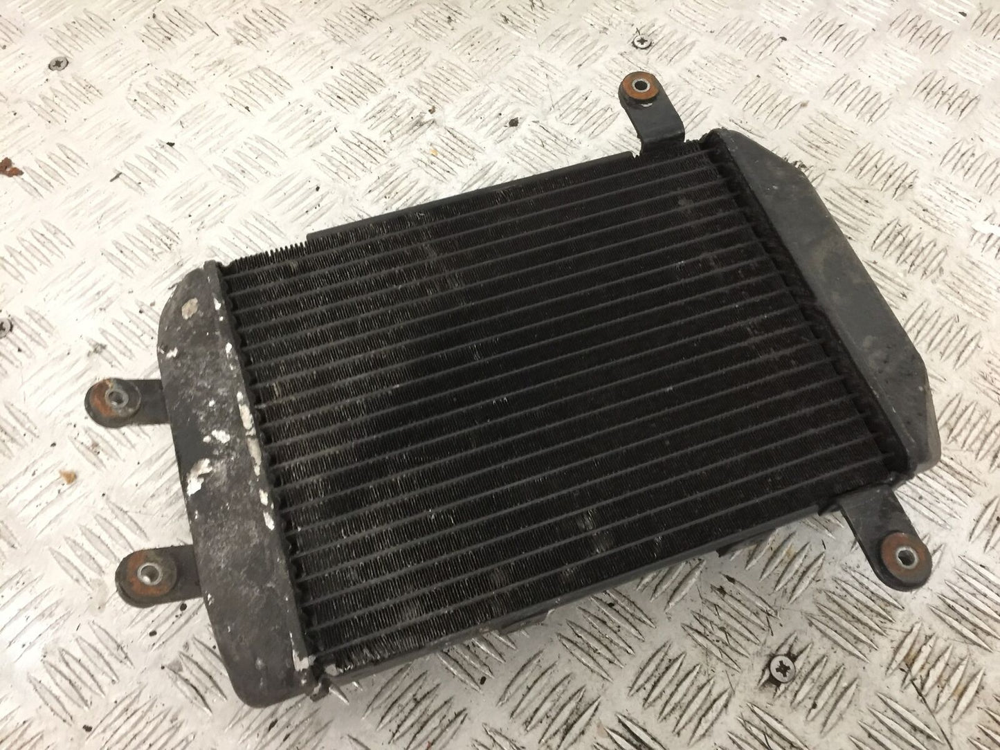 SUZUKI AN 250 BURGMAN RADIATOR YEAR 1999 (STOCK 881)