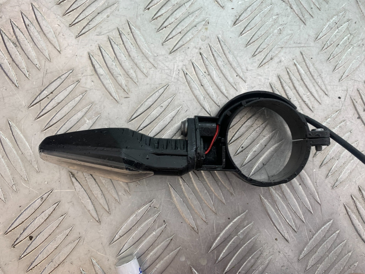 BMW M1000 R FRONT LEFT INDICATOR YEAR 2023-2024 (CMB1140)