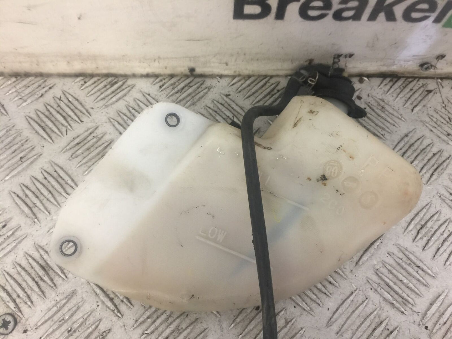 YAMAHA R6 COOLANT BOTTLE YEAR 2008-2014 (STOCK 637)