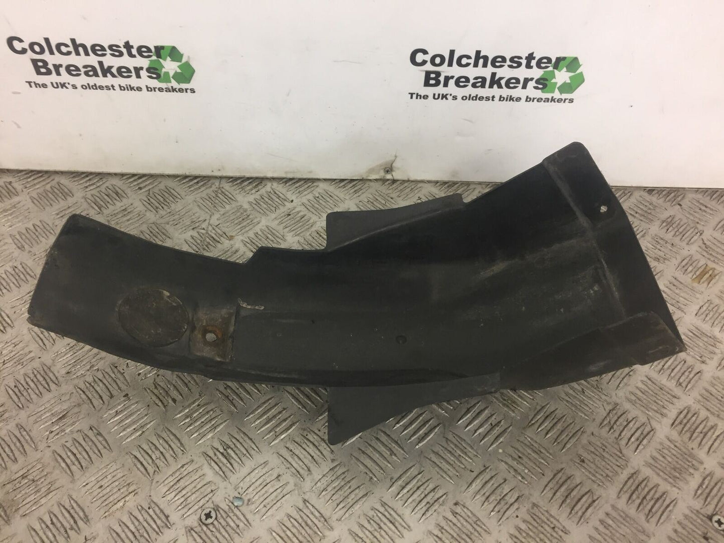 SUZUKI GSX550 ES GSX 550 ES INNER REAR MUDGUARD YEAR 1985