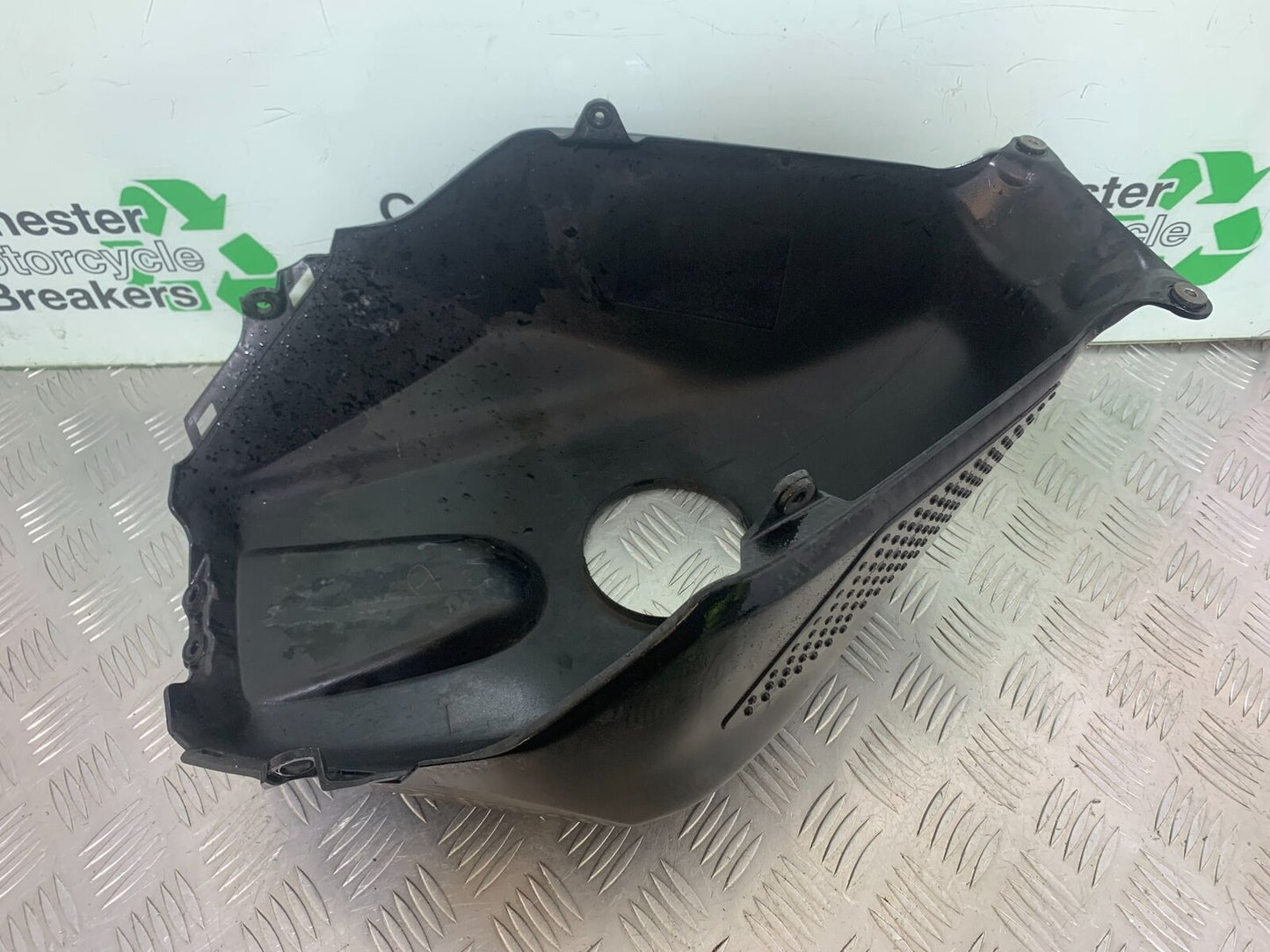 HONDA CBR600 CBR 600 RR PETROL TANK COVER YEAR 2003-2004 CMB1086)