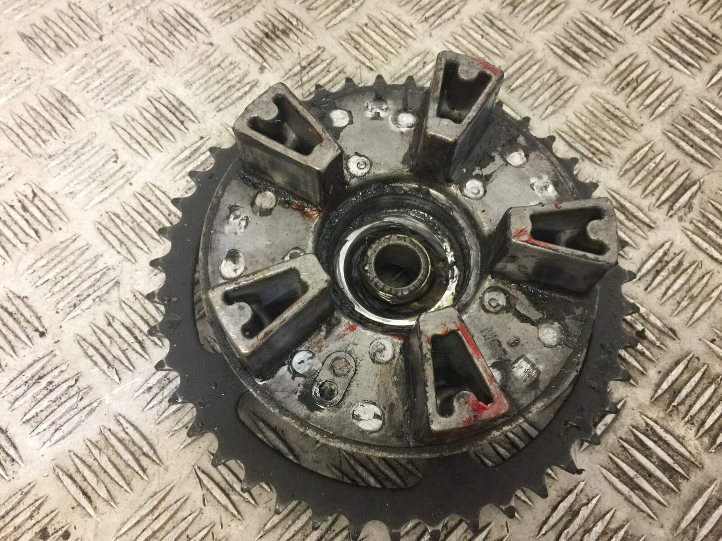 HONDA NC750 NC 750 SA-H SPROCKET CARRIER 2014-2018 (STOCK 608)