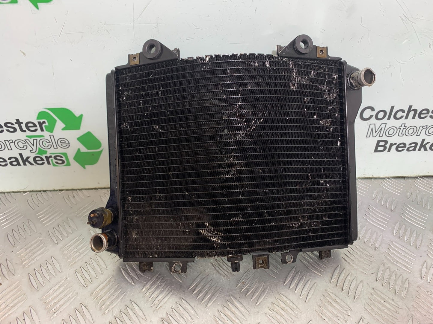 KAWASAKI ZZR1100 D RADIATOR YEAR 1993-2001 (CMB1189)