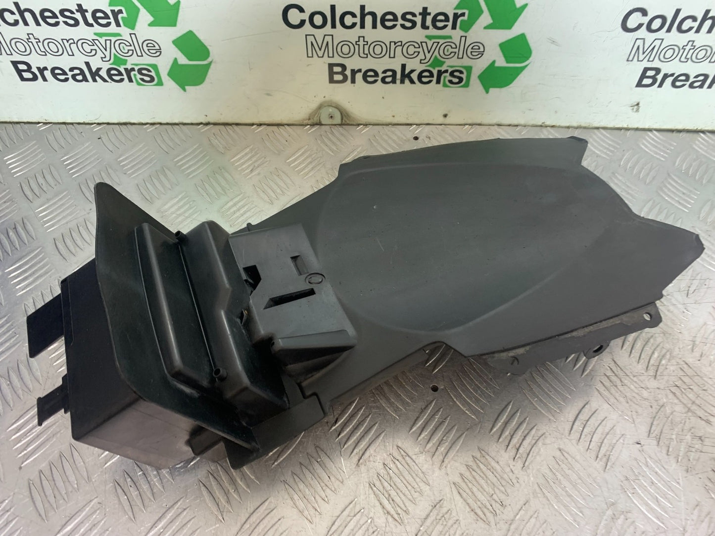 SUZUKI SV1000 SV 1000 S UNDERTRAY YEAR 2003-2007 (CMB1293)