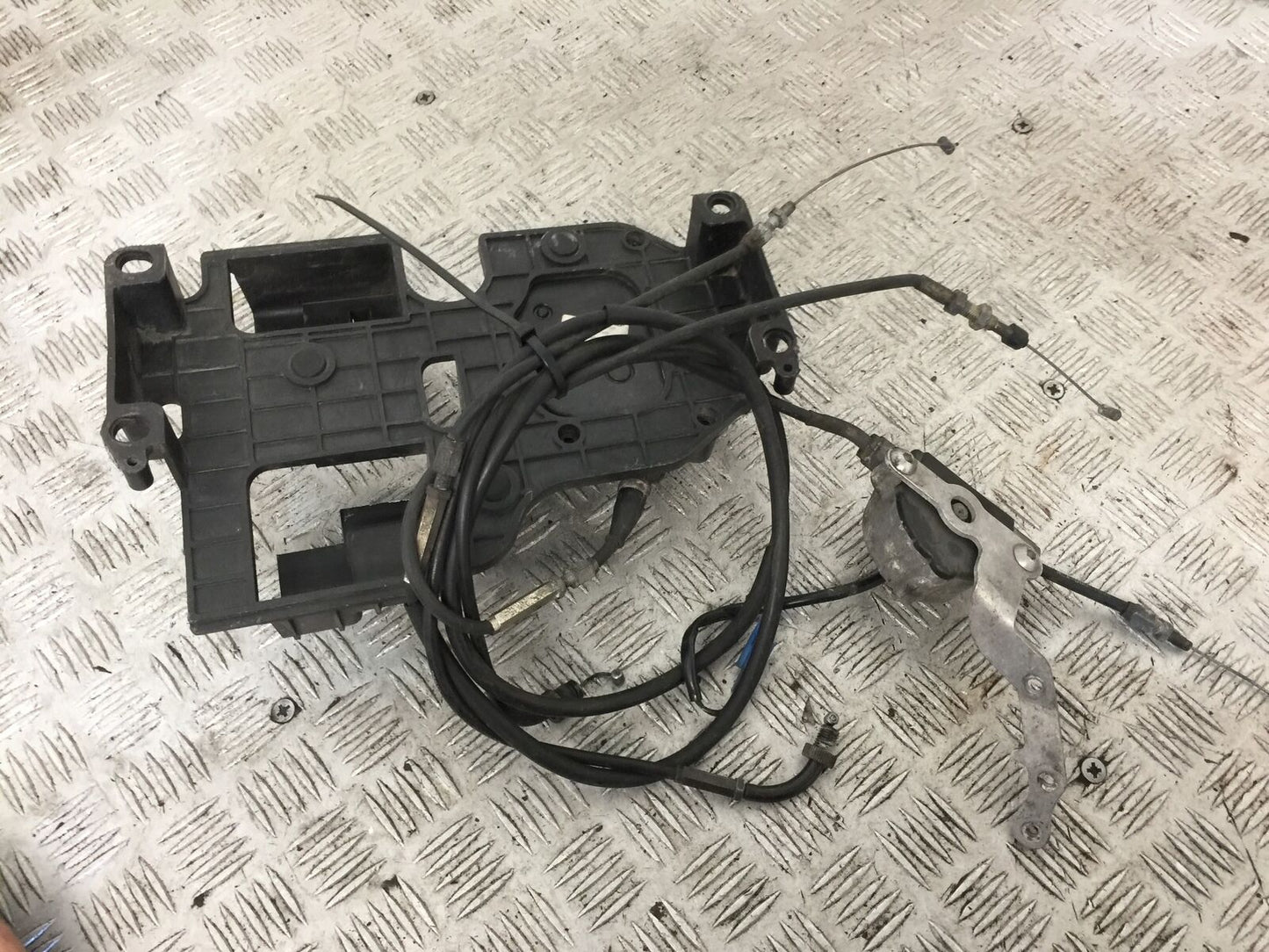 HONDA GL1800 GL 1800 CRUISE CONTROL ACTUATOR YEAR 2004-10 ABS (STOCK 890)
