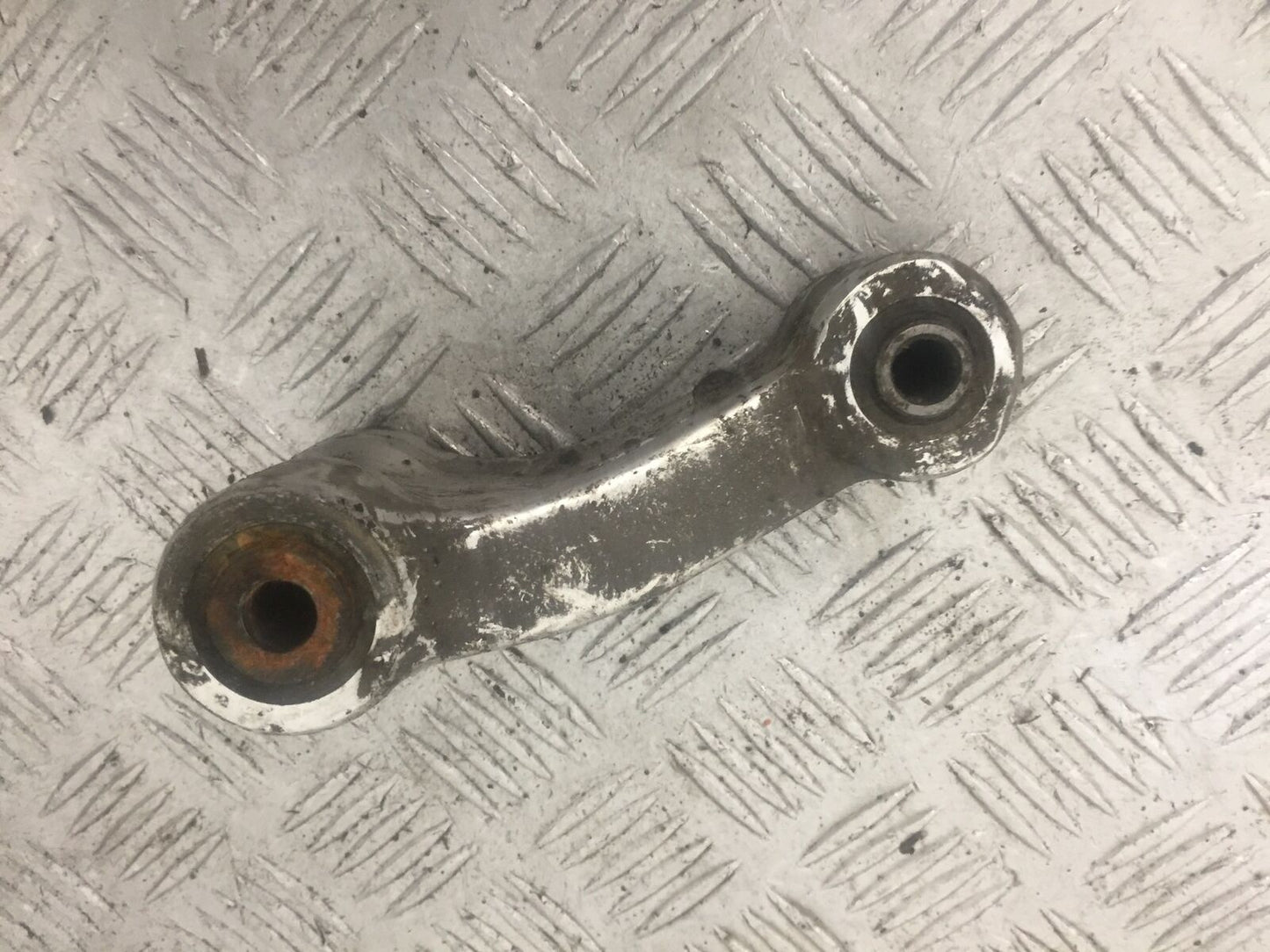 TRIUMPH 1050 SPRINT SHOCK LINKAGE YEAR 2004-2007 (STOCK 888)