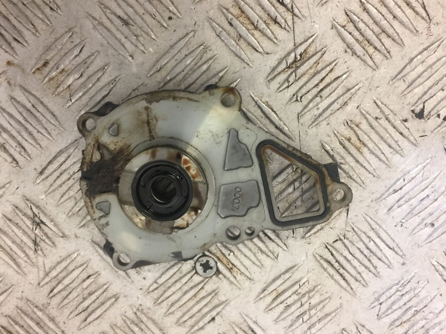 KAWASAKI ER6 F WATER PUMP COVER YEAR 2006-2008