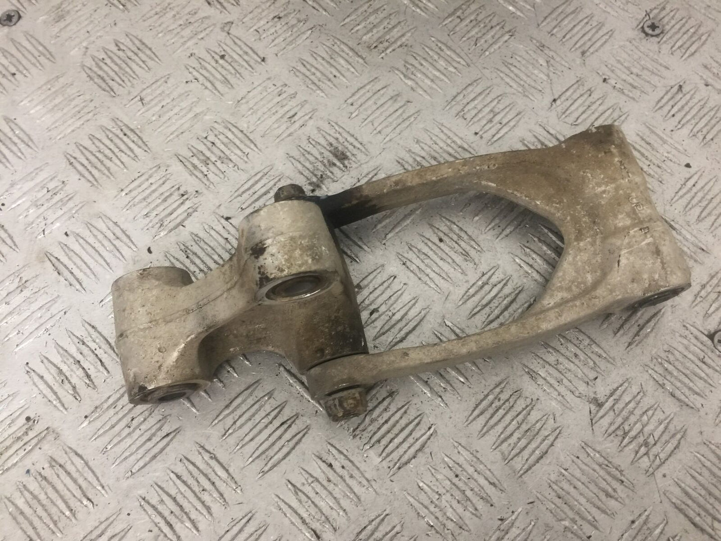 HONDA CRF1000 AFRICA TWIN REAR SHOCK LINKAGE YEAR 2019 (STOCK 858)