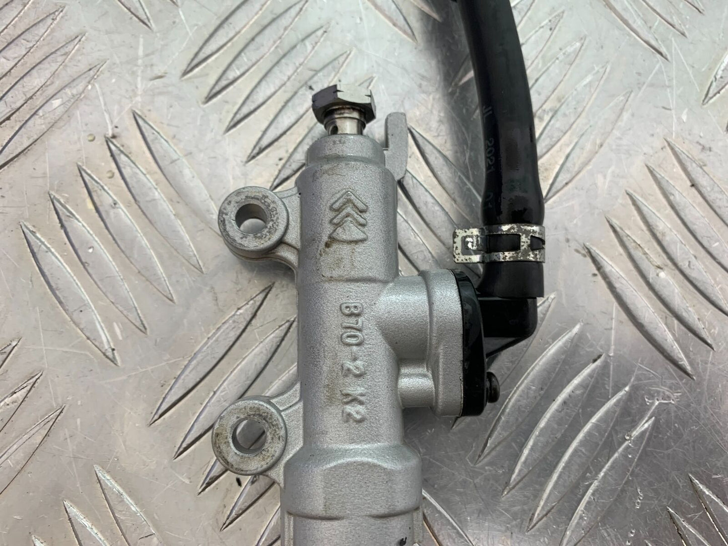 HONDA NTV 650 REVERE REAR BRAKE MASTER CYLINDER YEAR 1988-1996 (CMB1025))