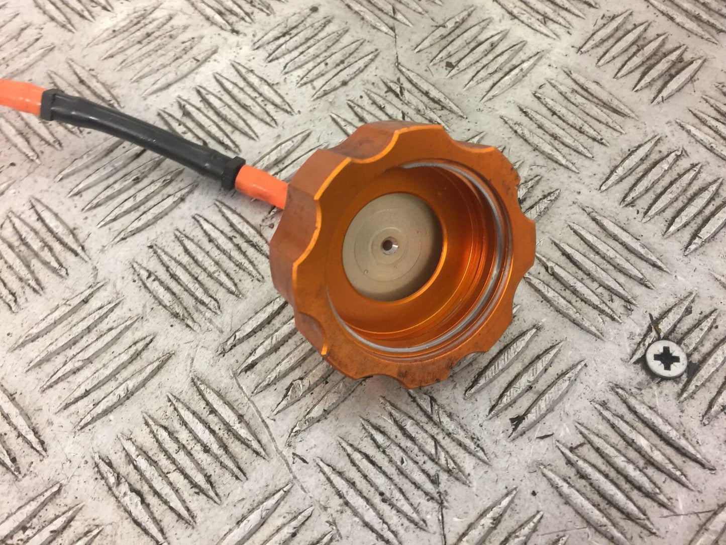 KTM 125 EXC KTM 125 SX PETROL CAP YEAR 2003 (STOCK 386)