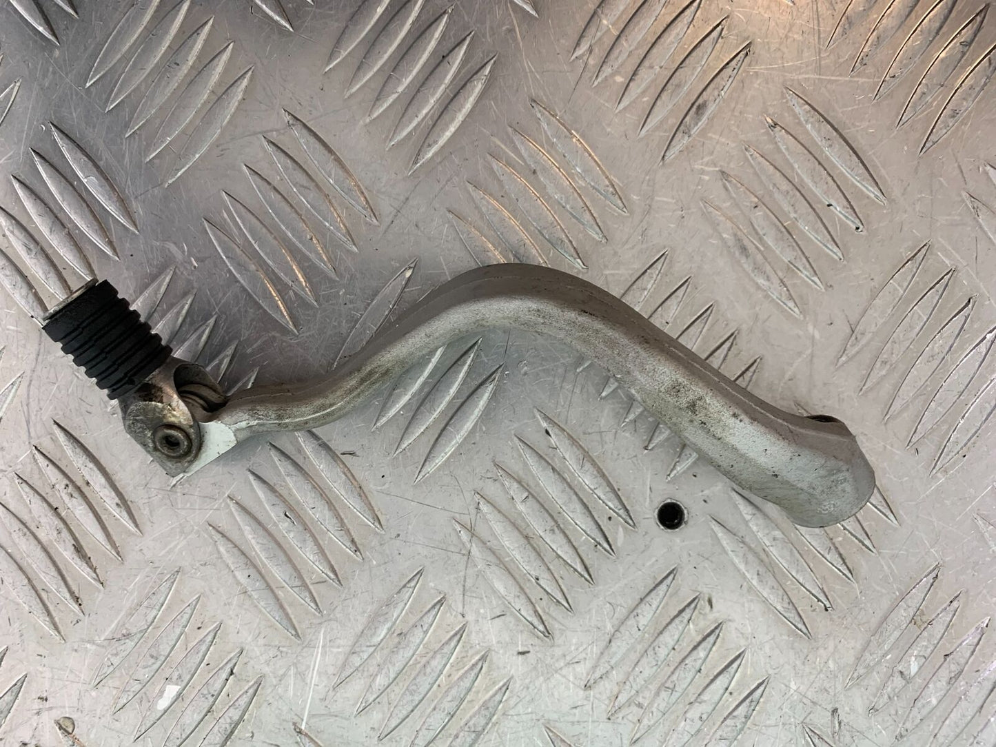KTM 990 SUPERMOTO T GEAR LEVER YEAR 2010-2011 (CMB1067)