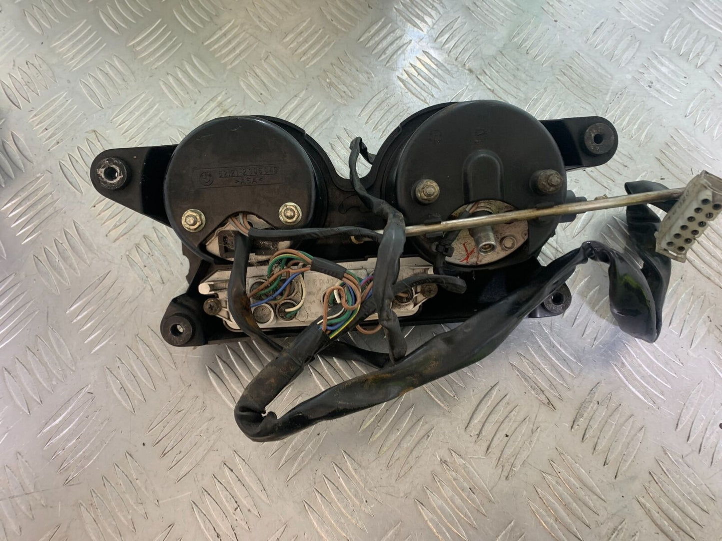 BMW R1100 RT R 1100 RT CLOCKS SPEEDO DASH YEAR 1996-2001 (CMB1095)