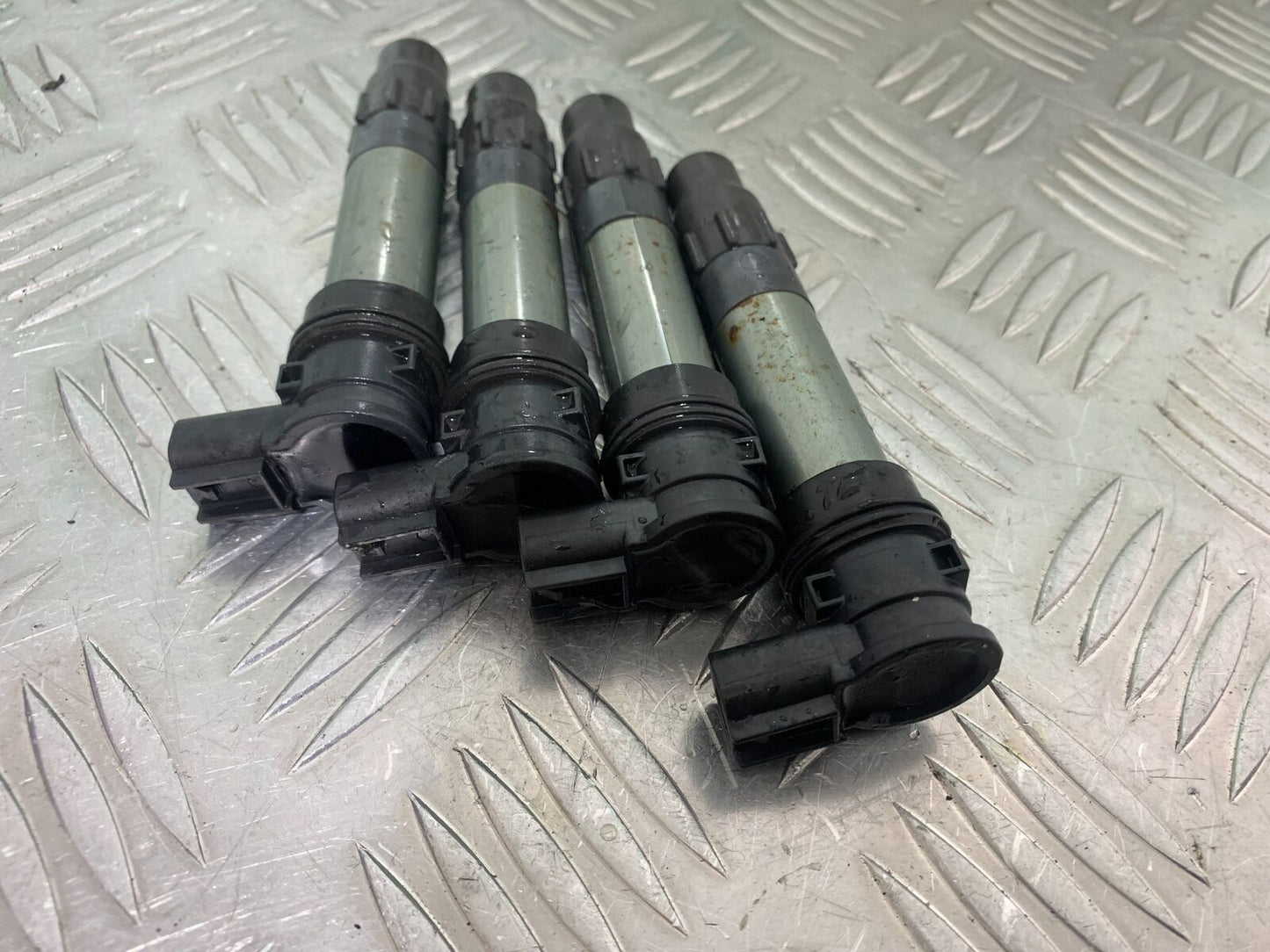 HONDA CBR1000 rr FIREBLADE COILS 2008-2011 (CMB1037)