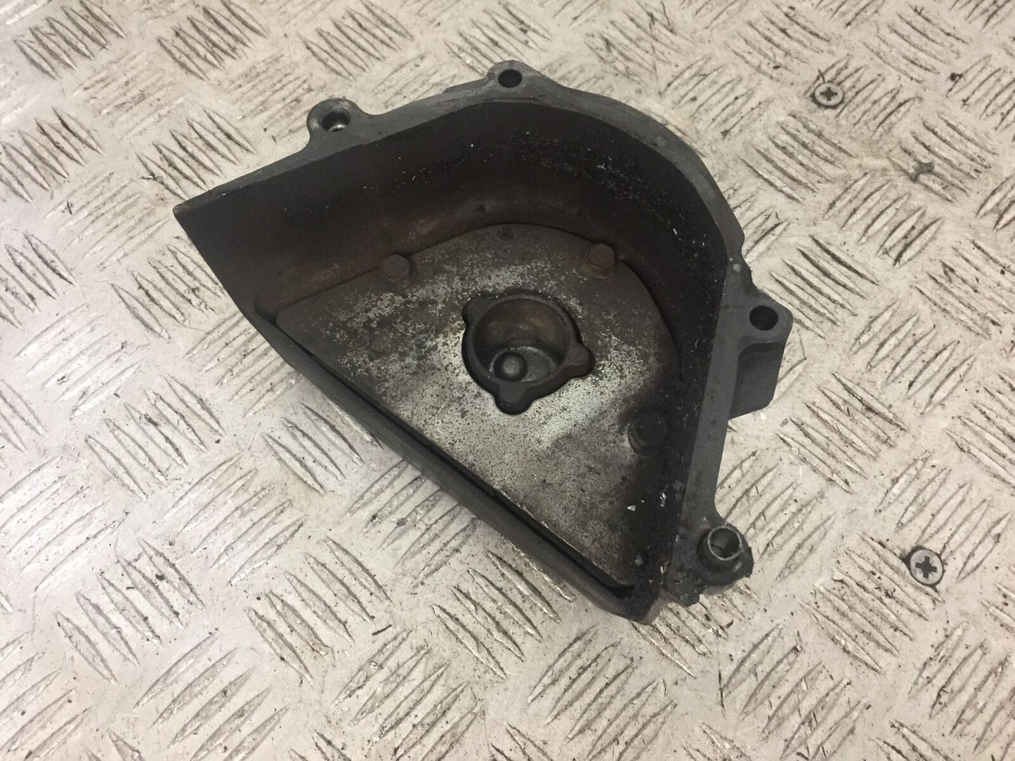 KAWASAKI Z750 Z 750 SPROCKET COVER YEAR 2009-2012 (STOCK 810)