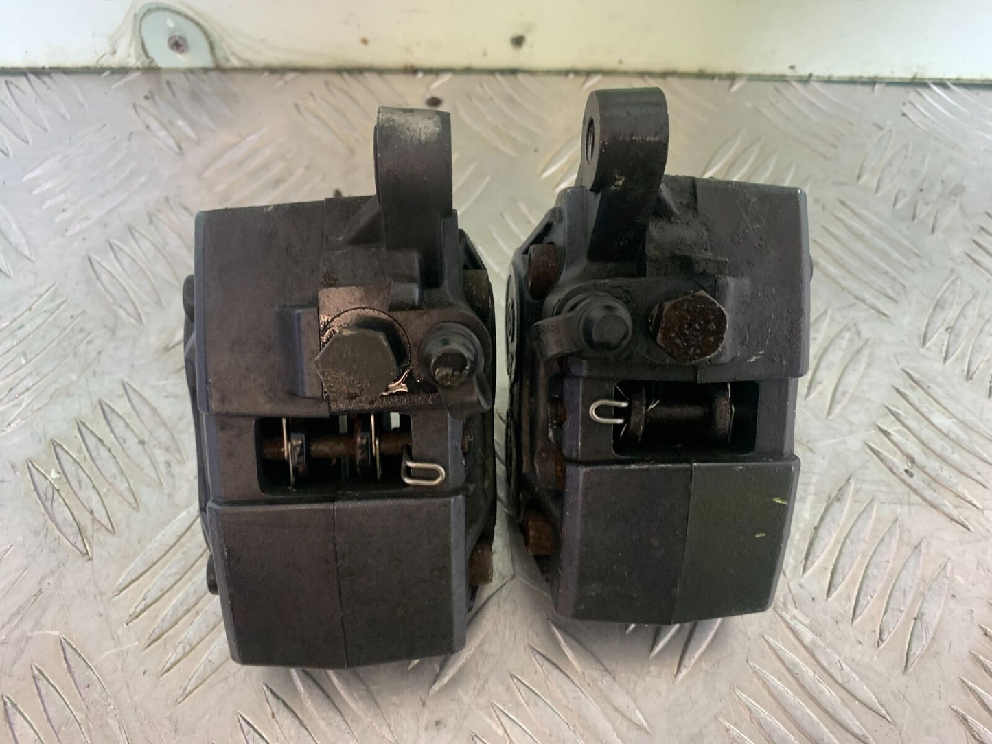 BMW R1100 RT R 1100 RT FRONT BRAKE CALIPERS YEAR 1996-2001 (CMB1095)