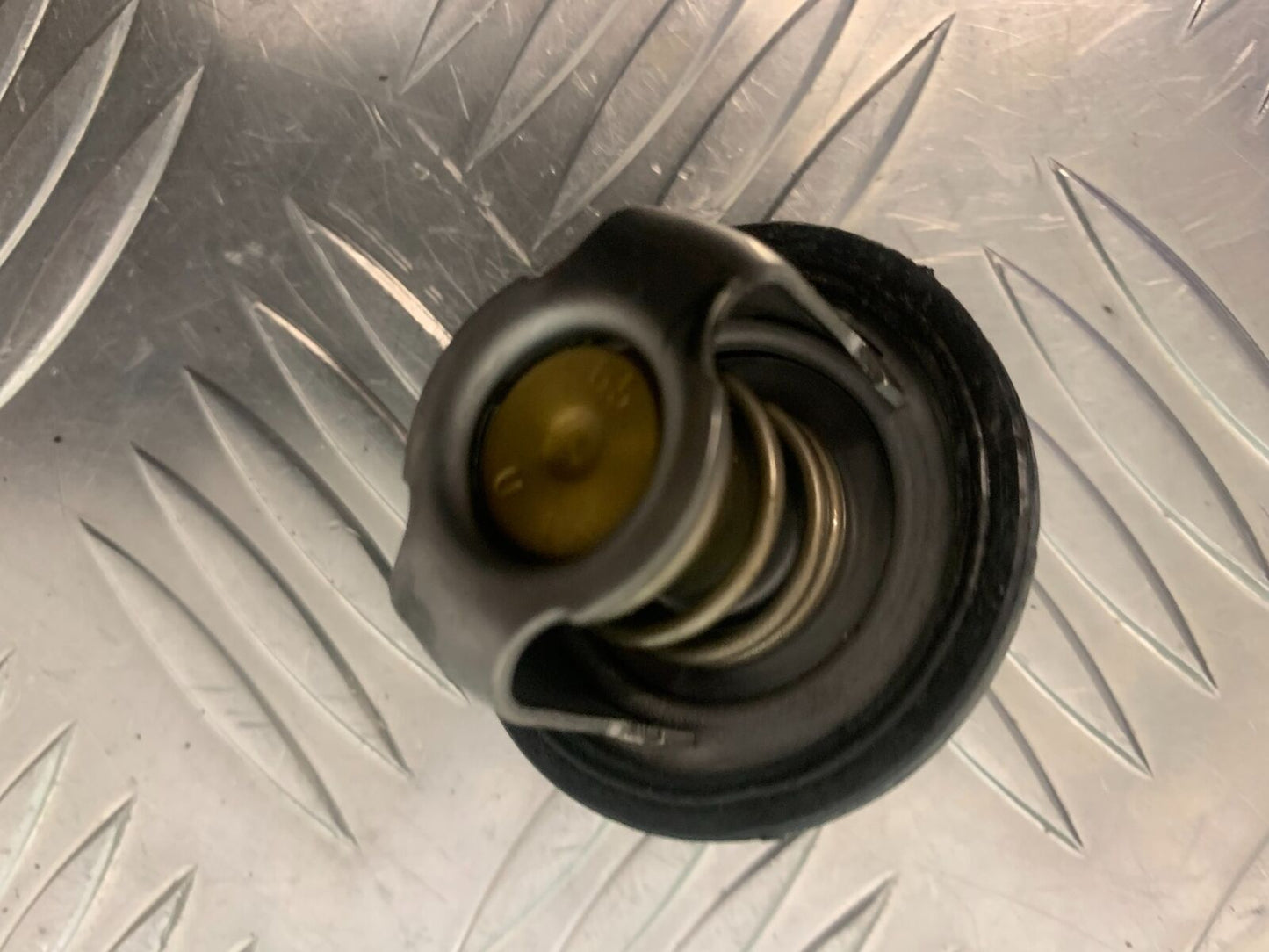 YAMAHA TDR250 TDR 250 THERMOSTAT YEAR 1988-1992 (STOCK 976)