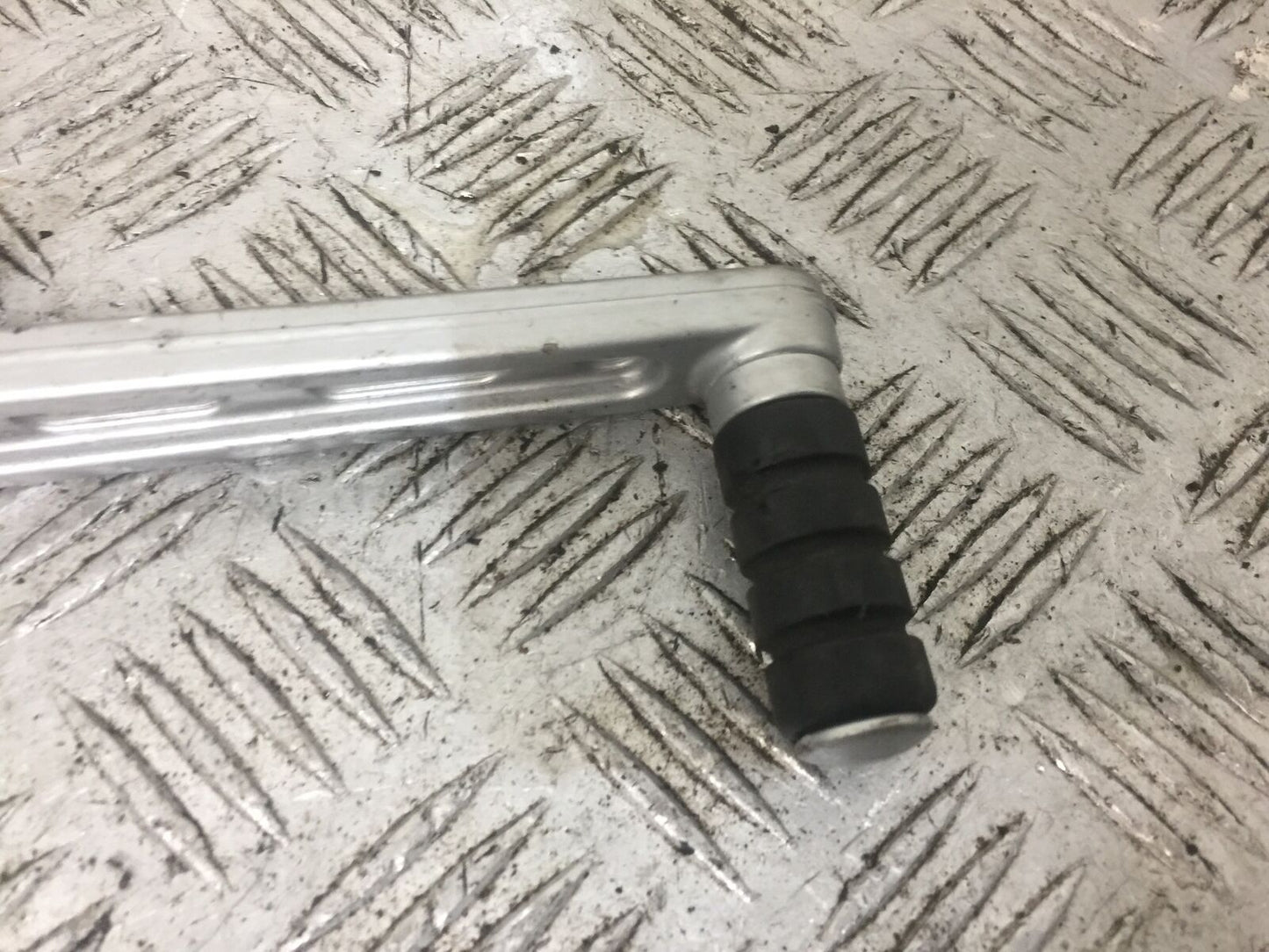 BMW R1100 S R 1100 S REAR BRAKE PEDAL YEAR 1999 (STOCK 797)