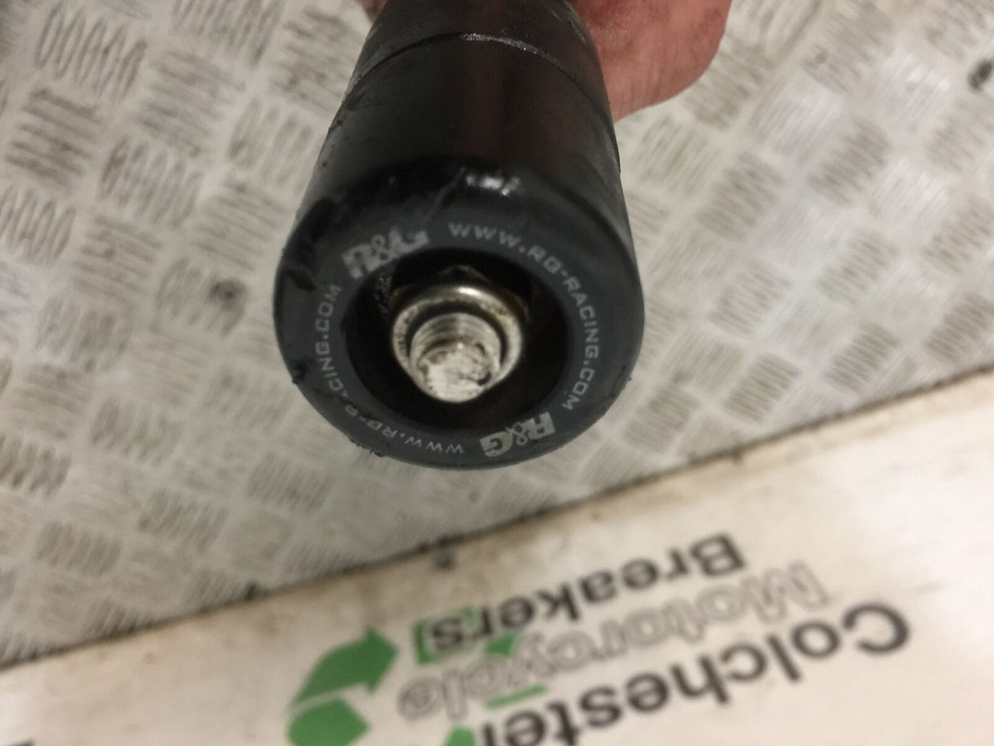 YAMAHA MT09 MT-09 FRONT WHEEL CRASH BOBBINS YEAR 2018 (STOCK 906)