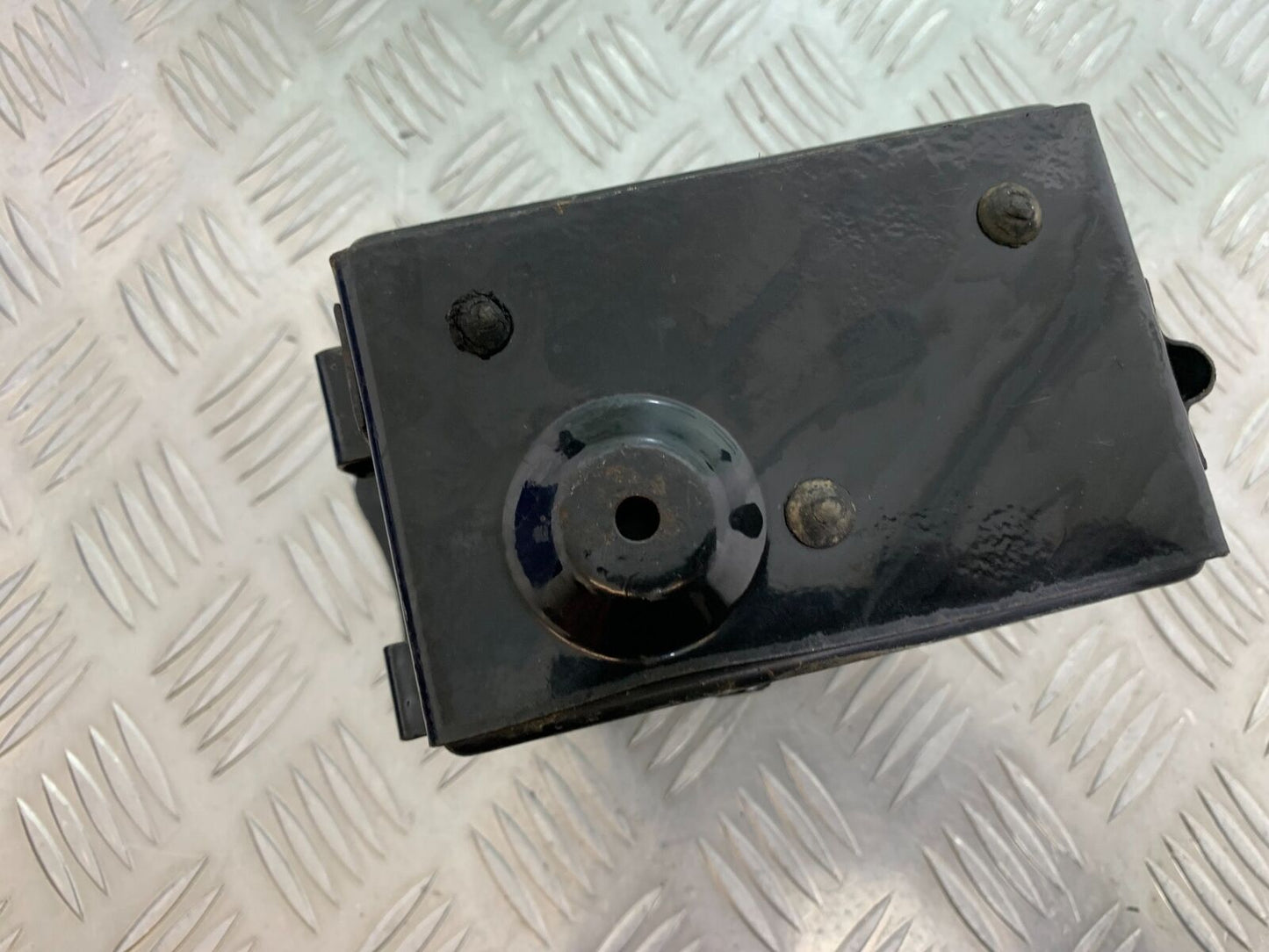 KAWASAKI Z650 KZ650 BATTERY BOX YEAR 1979-1980 (CMB1023)