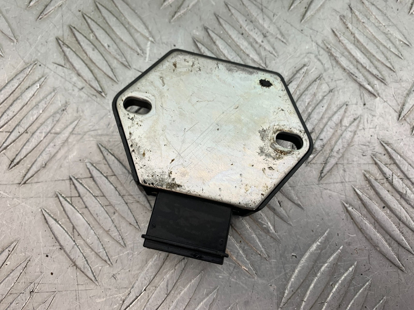 HONDA XL125 VARADERO REGULATOR YEAR 2001-2006 (CMB1304)