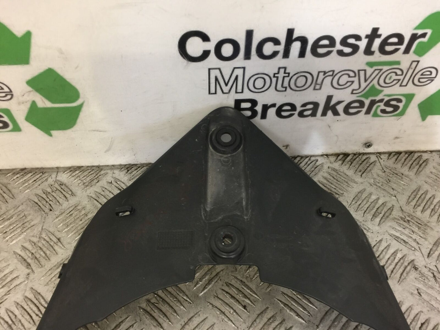 DUCATI 1299 PANIGALE LOWER TOP FAIRING INFILL PANEL YEAR 2016