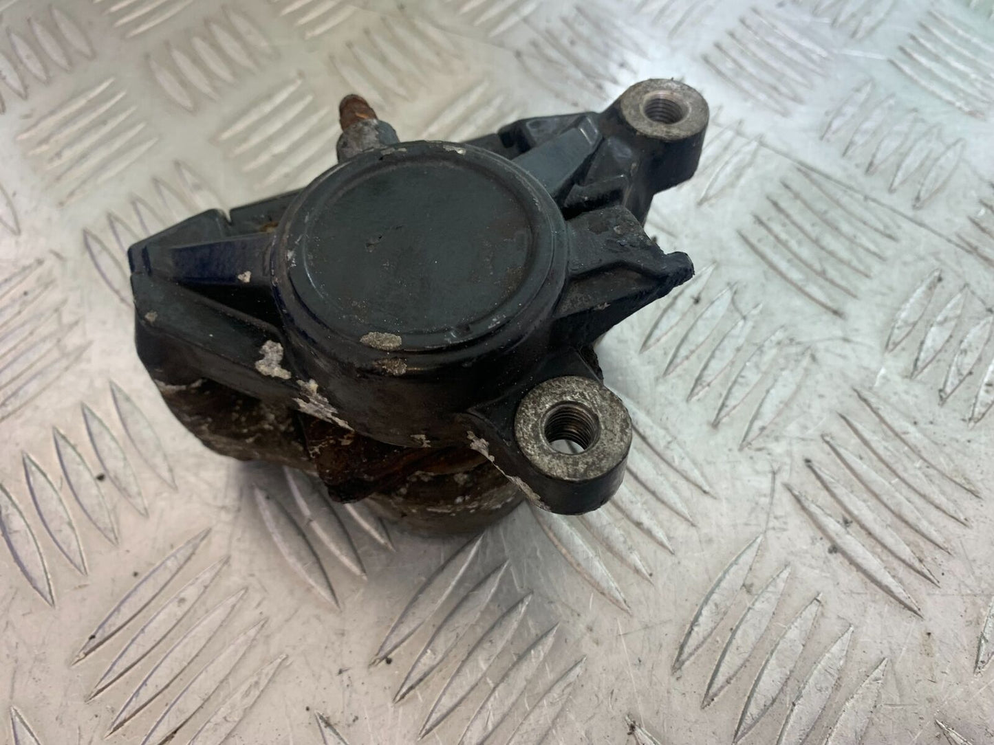 YAMAHA YZF600 YZF 600 THUNDERCAT REAR BRAKE CALIPER 1996-2003 (CMB1134)