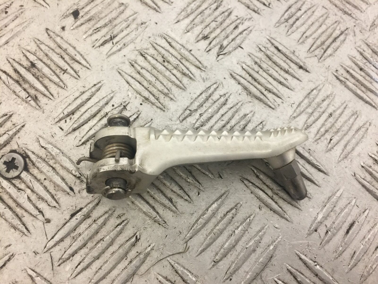 BMW S1000 R FRONT RIGHT PEG YEAR 2018 (STOCK 645)