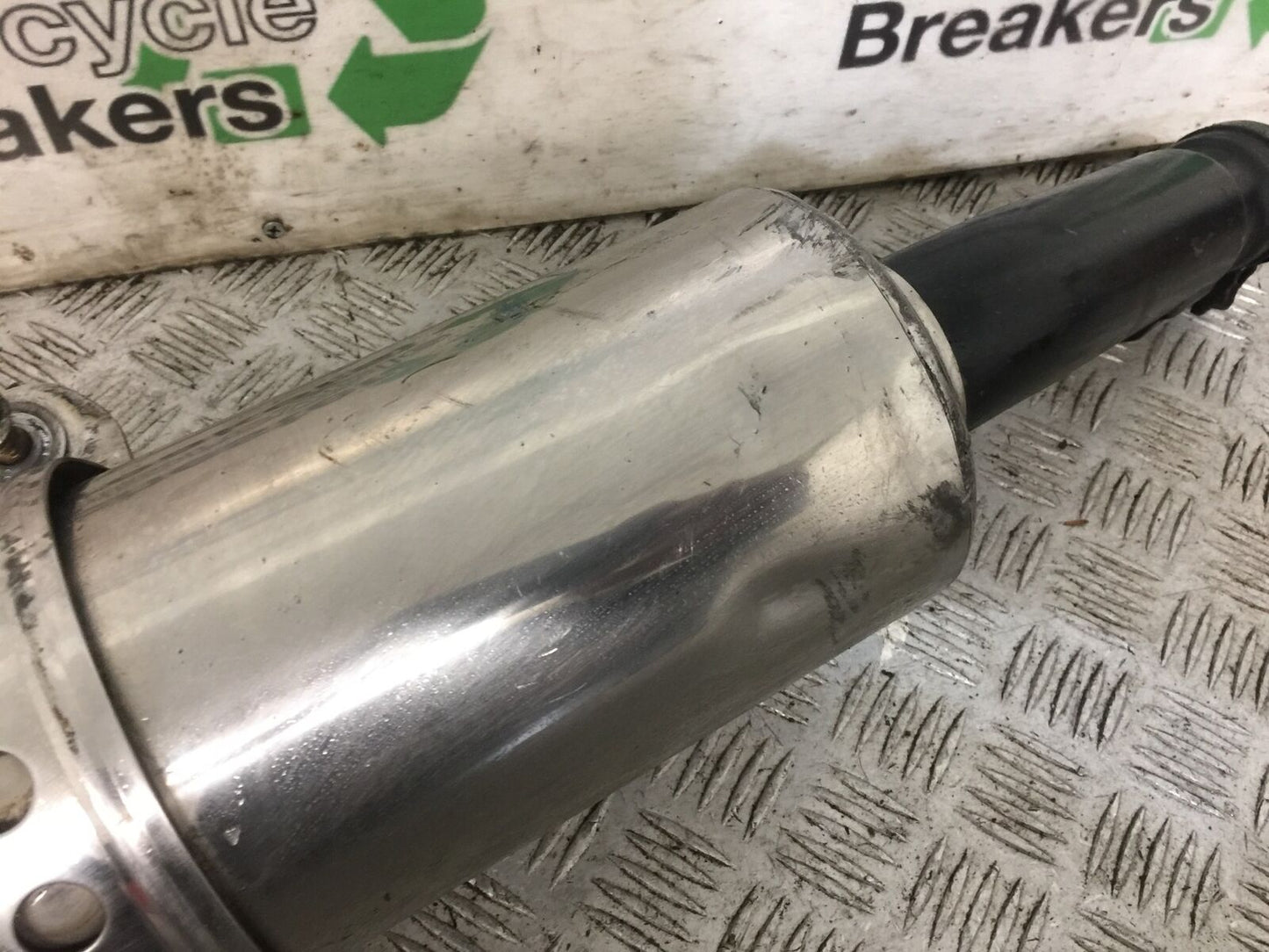 YAMAHA FZS600 FAZER 600 SILENCER YEAR 2002-03 (STOCK 790)