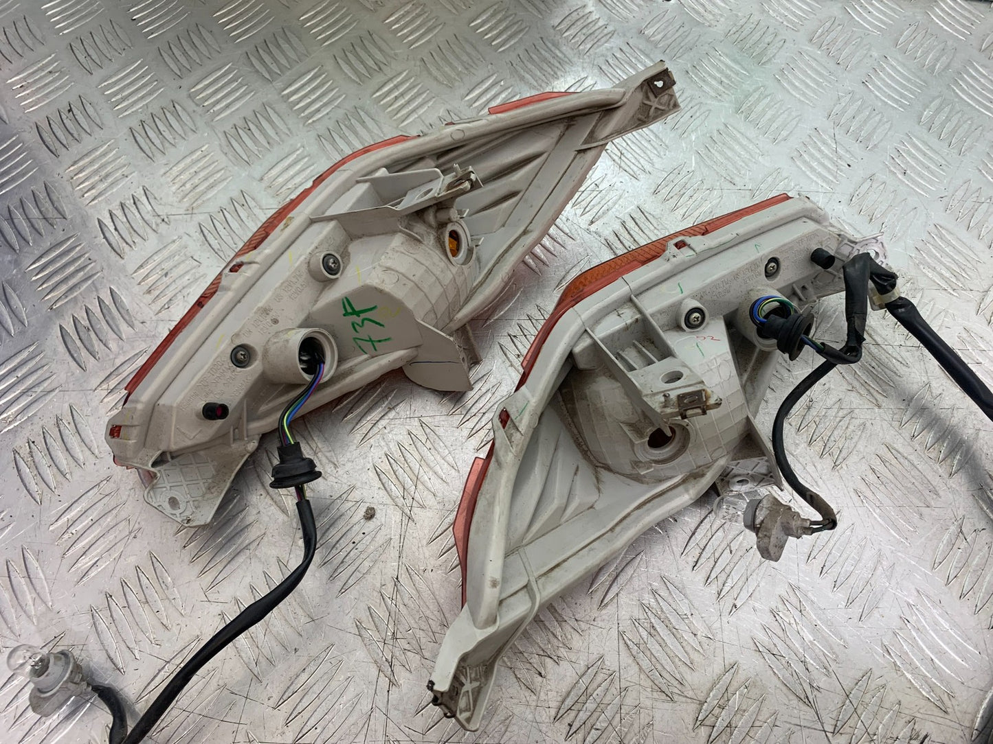 YAMAHA XMAX 300 REAR LIGHTS AND INDICATORS YEAR 2017-2020 (CMB1218)
