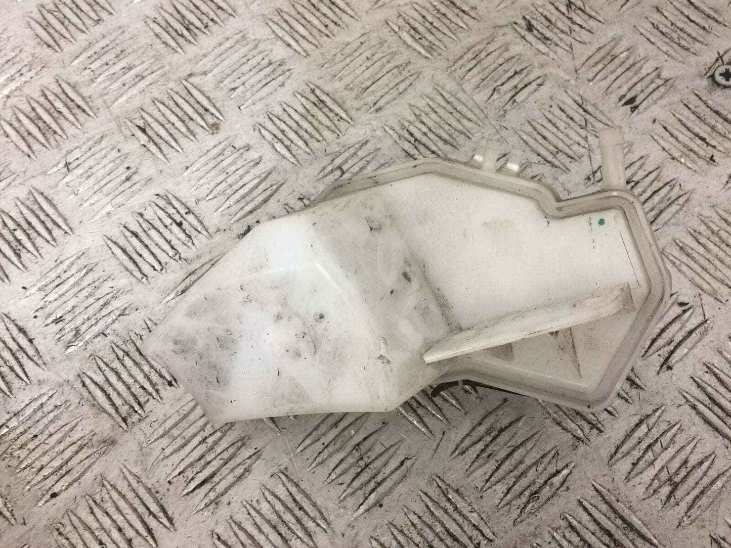 BMW R1200 GS TE EXCLUSIVE COOLANT BOTTLE YEAR 2018 (STOCK 702)