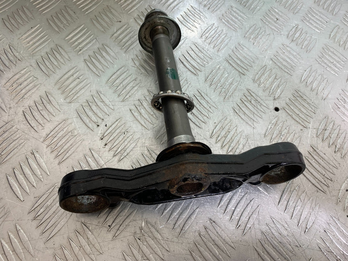 HONDA CBF500 CBF 500 BOTTOM YOKE YEAR 2004-2008 (CMB1294)