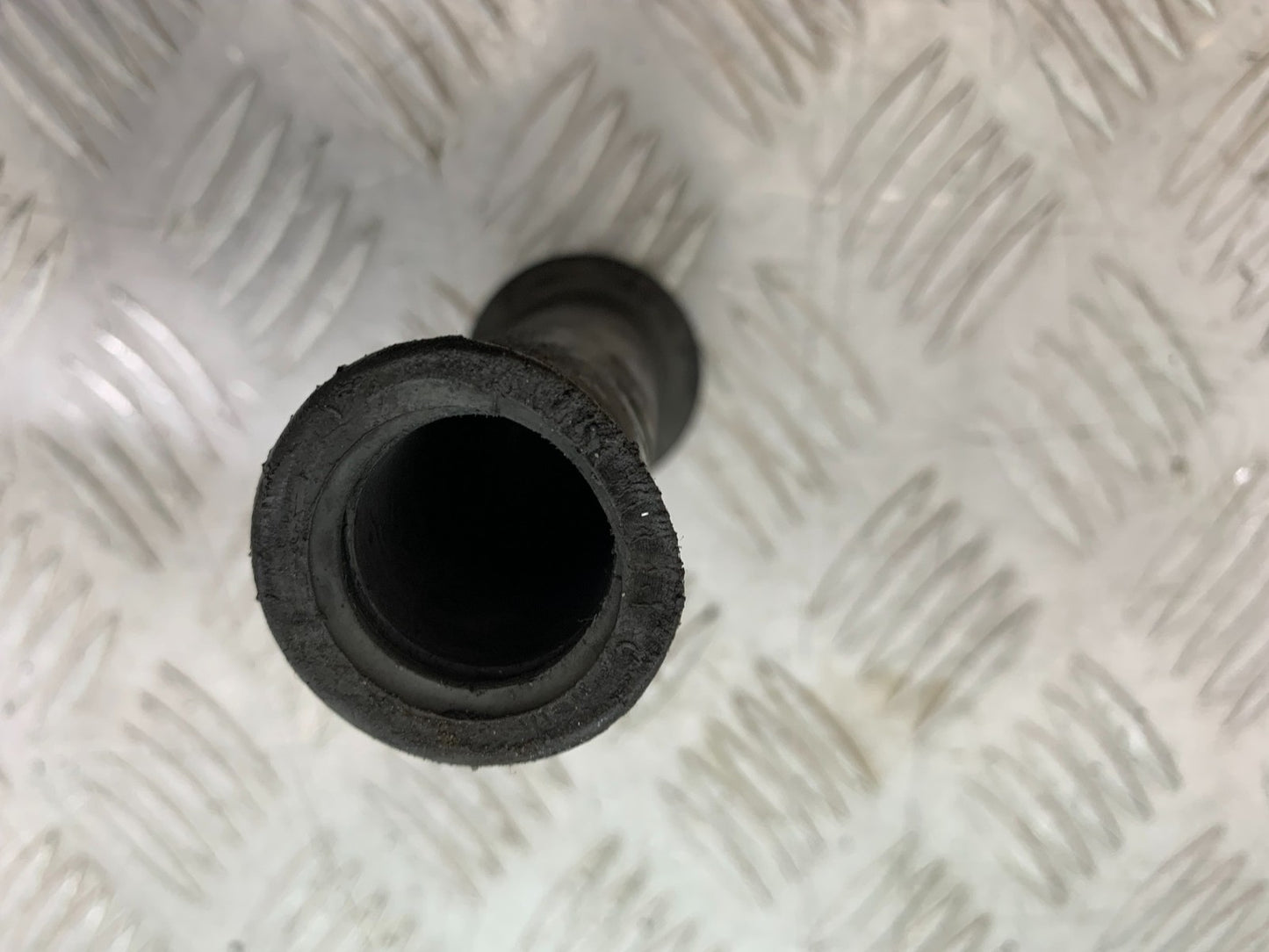 KAWASAKI ZZR1100 D THROTTLE TWIST GRIP YEAR 1993-2001 (CMB1189)
