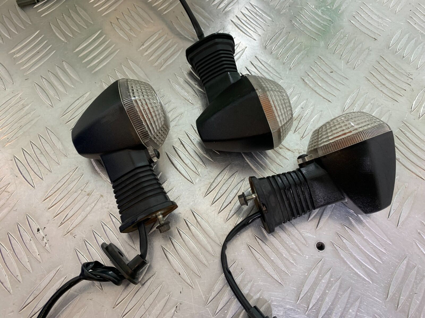 SUZUKI GSX1250 GSX 1250 3 X INDICATORS YEAR 2013-2016 (CMB1013)