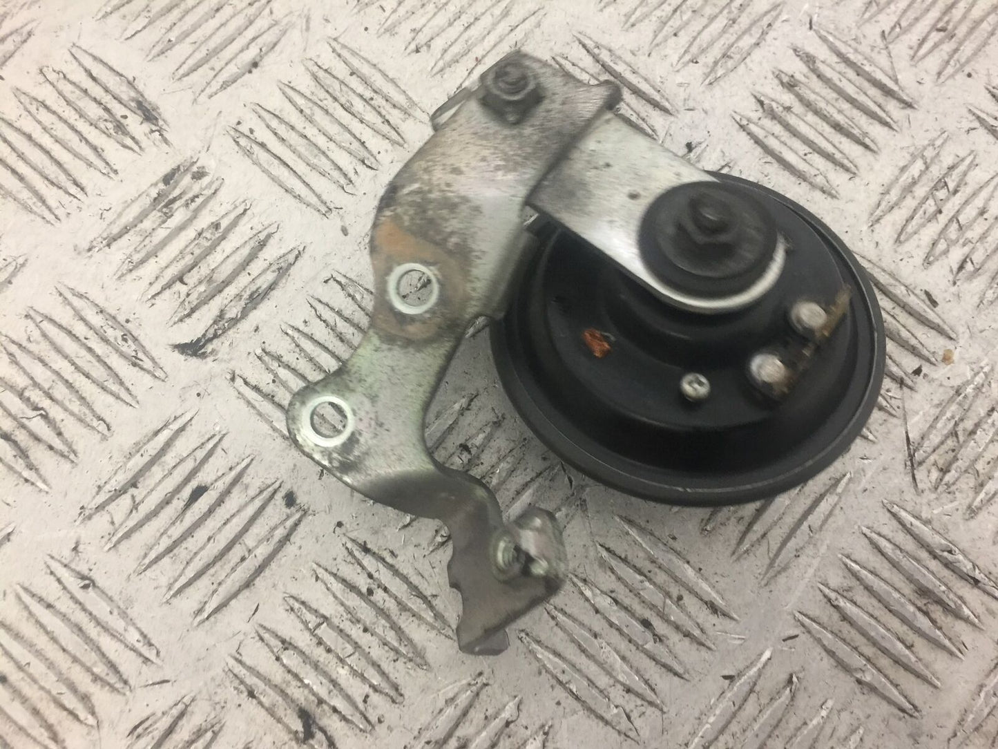 YAMAHA R6 HORN YEAR 2008-2014 (STOCK 637)
