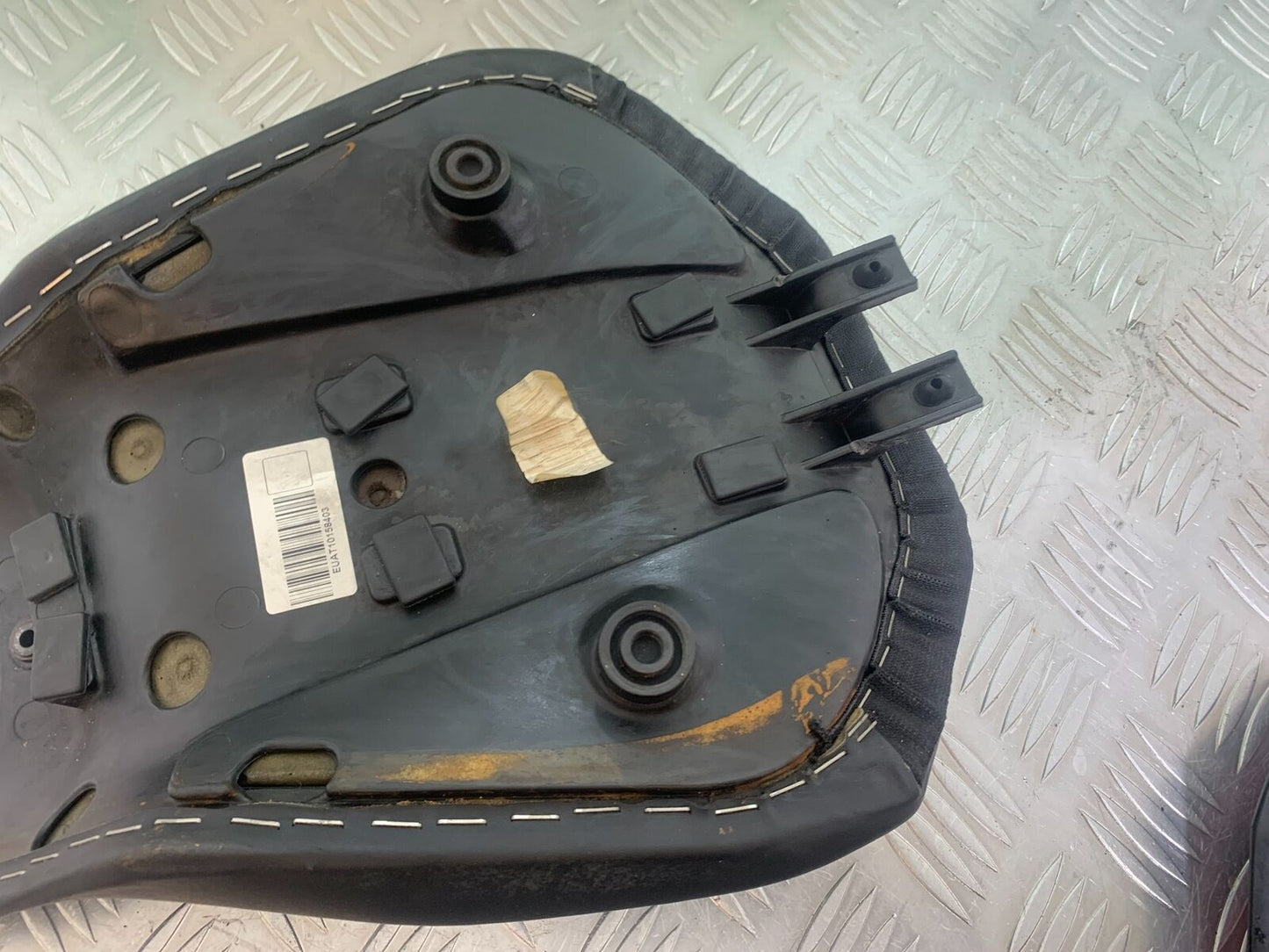 DUCATI 1199 PANIGALE FRONT SEAT YEAR 2012-2014 (CMB1047)